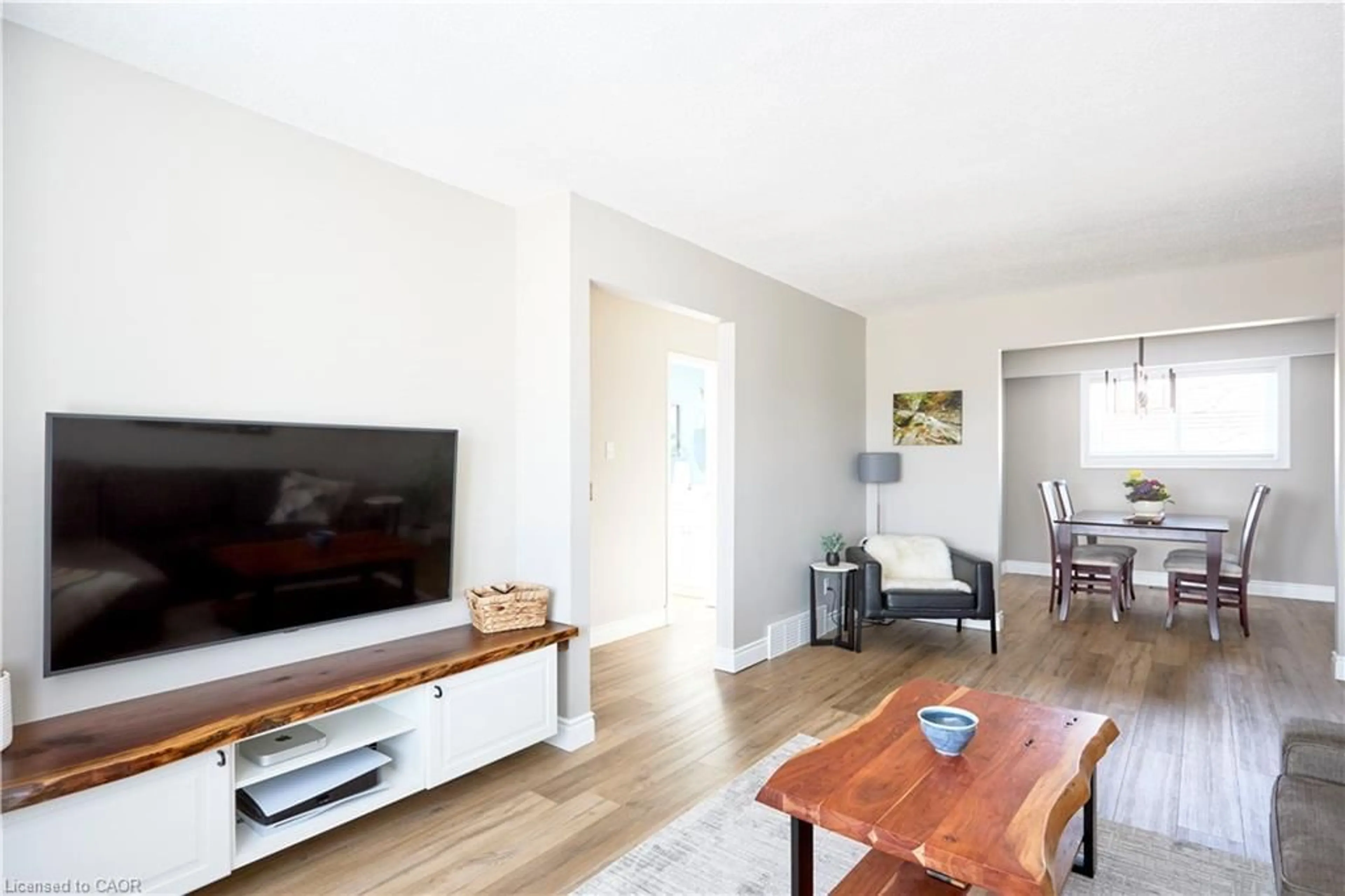 Unknown for 46 Cedarwoods Cres #27, Kitchener Ontario N2C 2L7