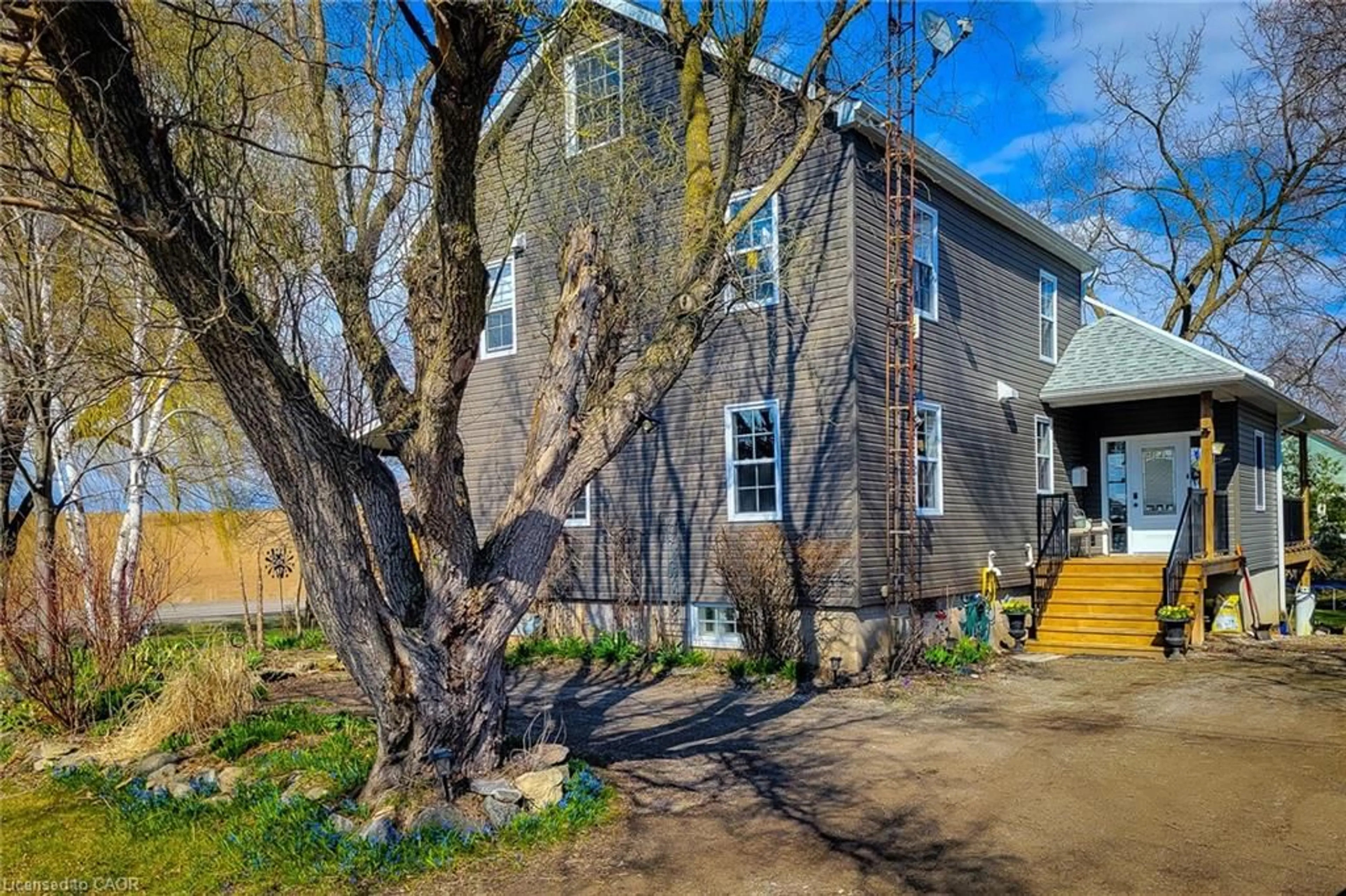 Unknown for 466 Weir Rd, Troy Ontario L0R 2B0