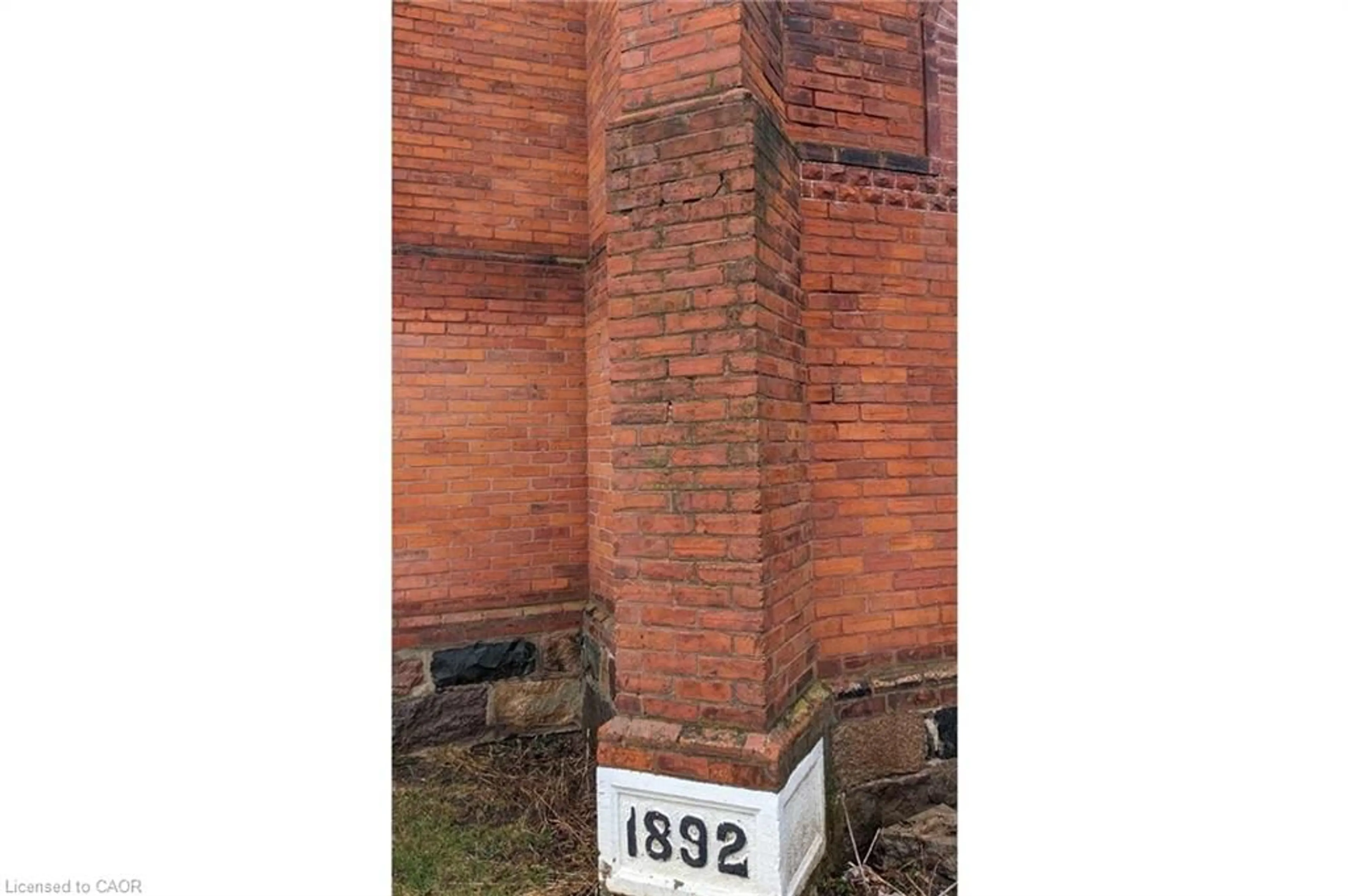 Home with brick exterior material, building for 2048 Albert St, Gorrie Ontario N0G 1X0