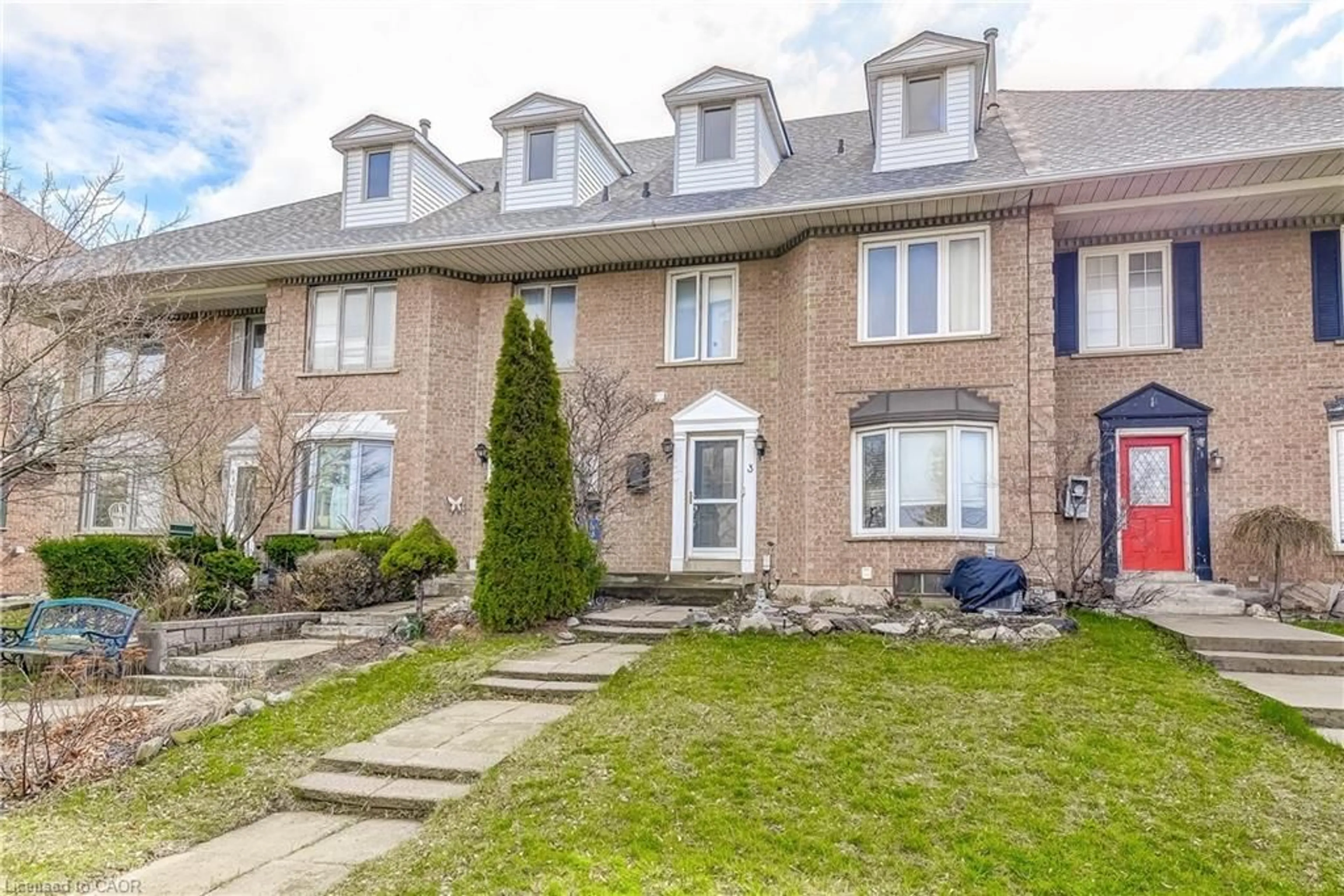 Unknown for 3 Waterford Cres, Stoney Creek Ontario L8E 4Z8