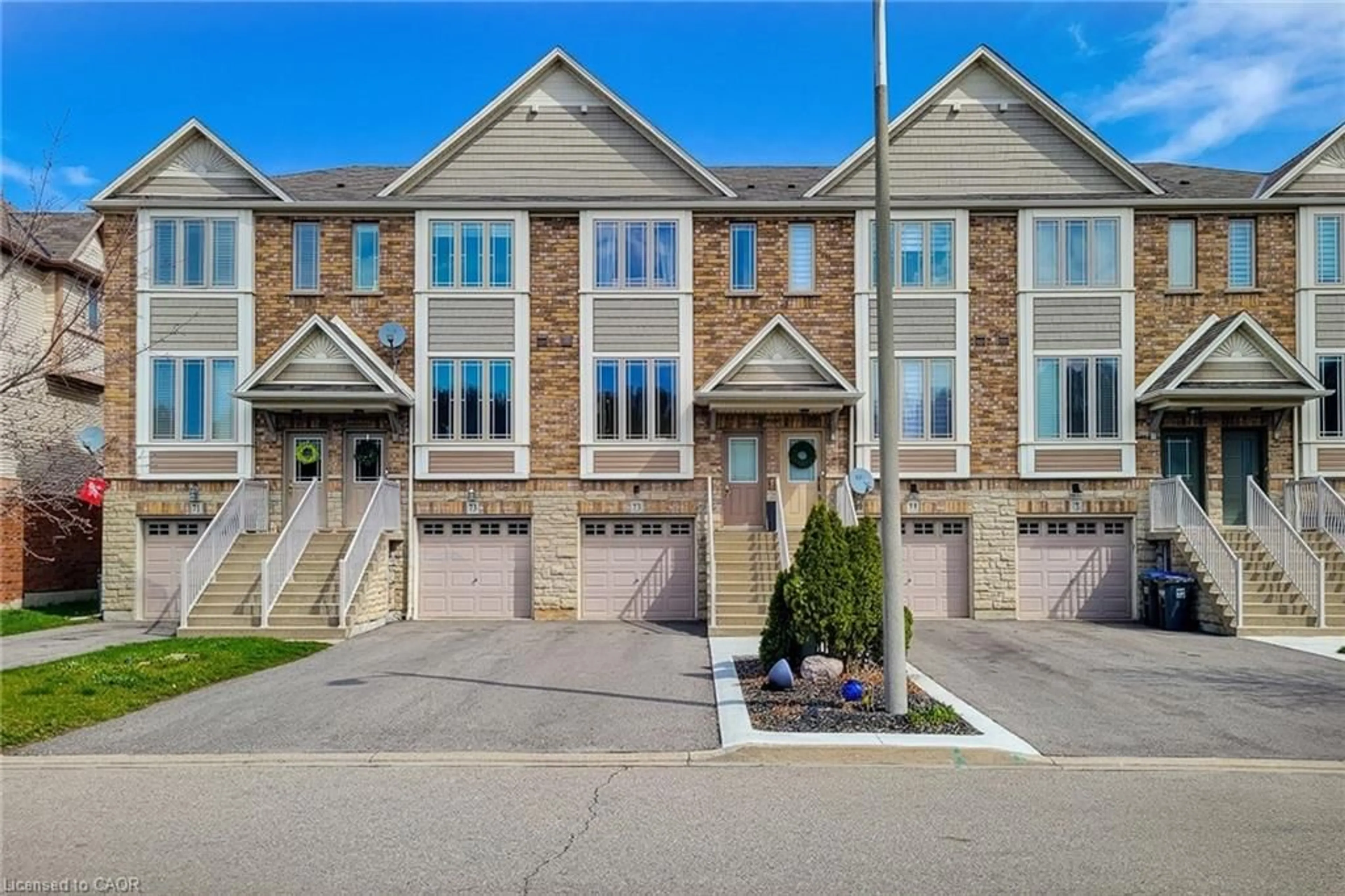 Unknown for 75 Willow Lane, Grimsby Ontario L3M 0B2