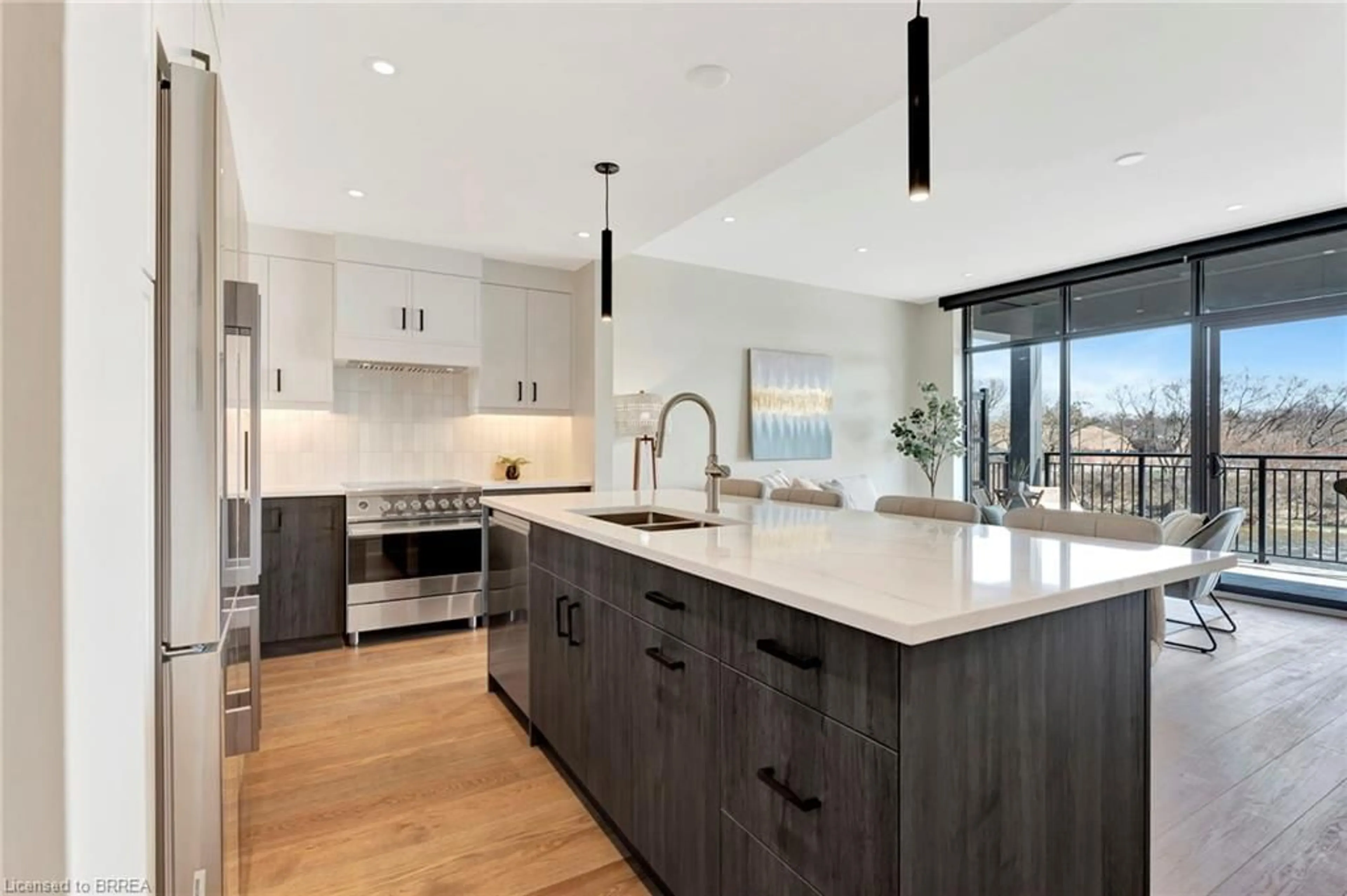 Contemporary kitchen, unknown for 7 Grand River St #203, Paris Ontario N3L 2L9