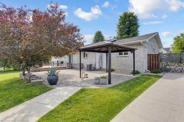 16 Sixth Concession Rd, Burford 3