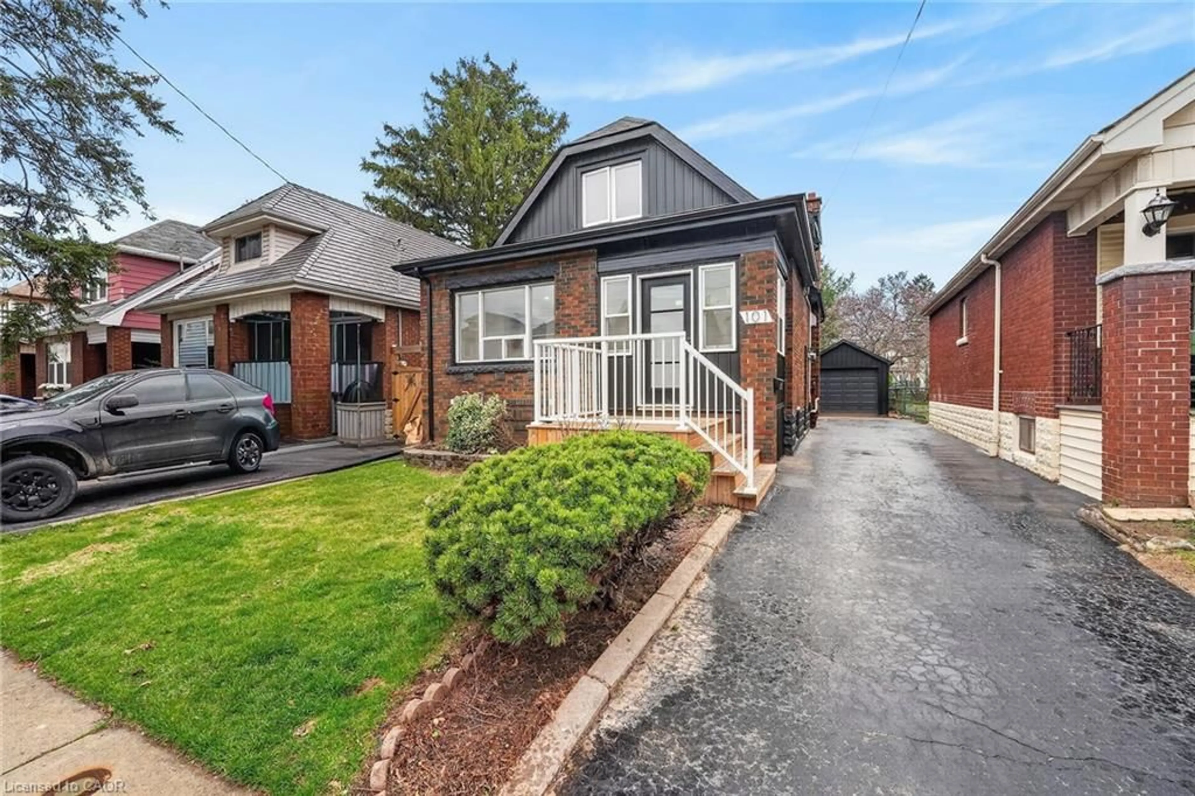 Home with brick exterior material, street for 101 Houghton Ave, Hamilton Ontario L8K 2M9