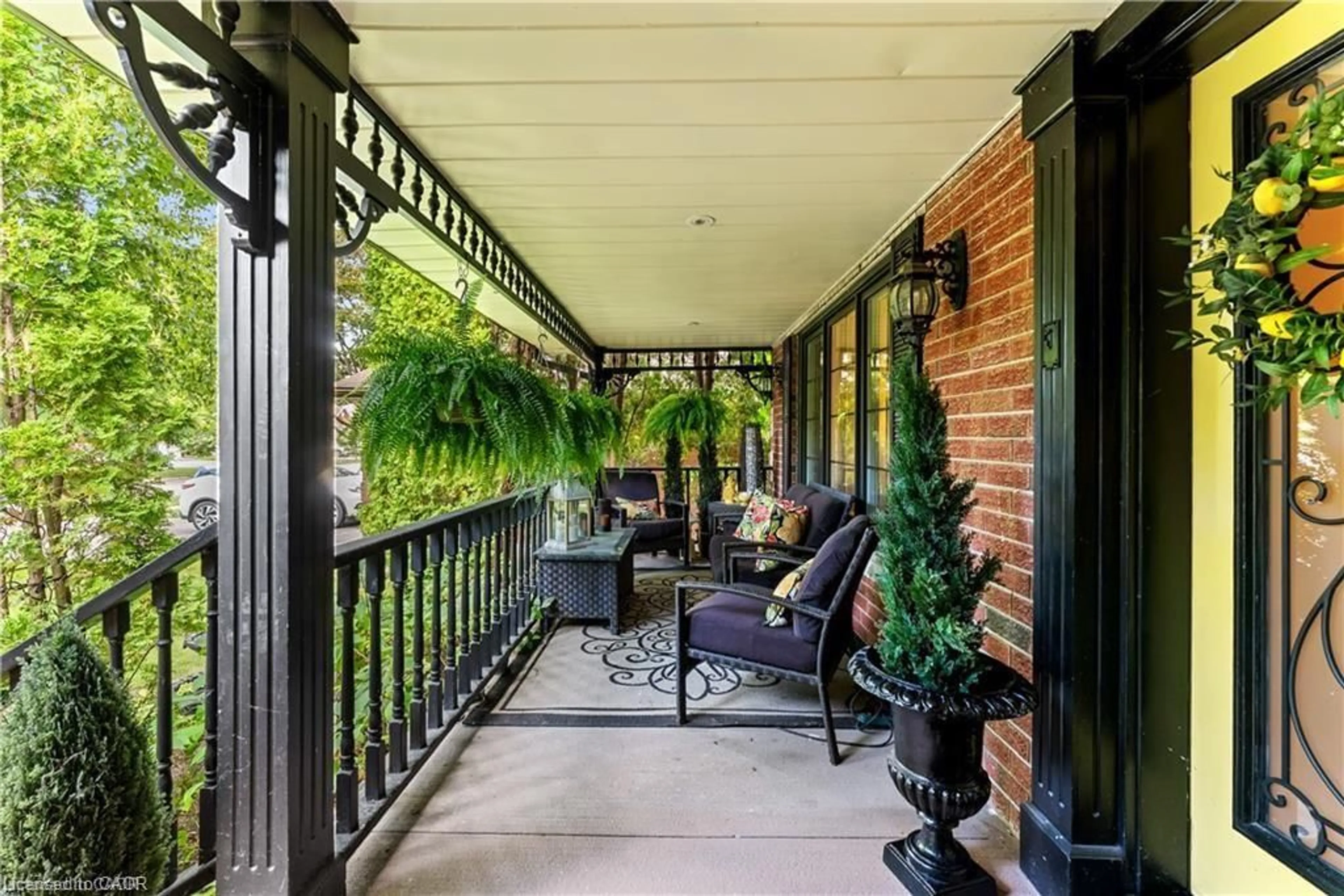 Patio, street for 233 Huycke St, Cobourg Ontario K9A 5K8