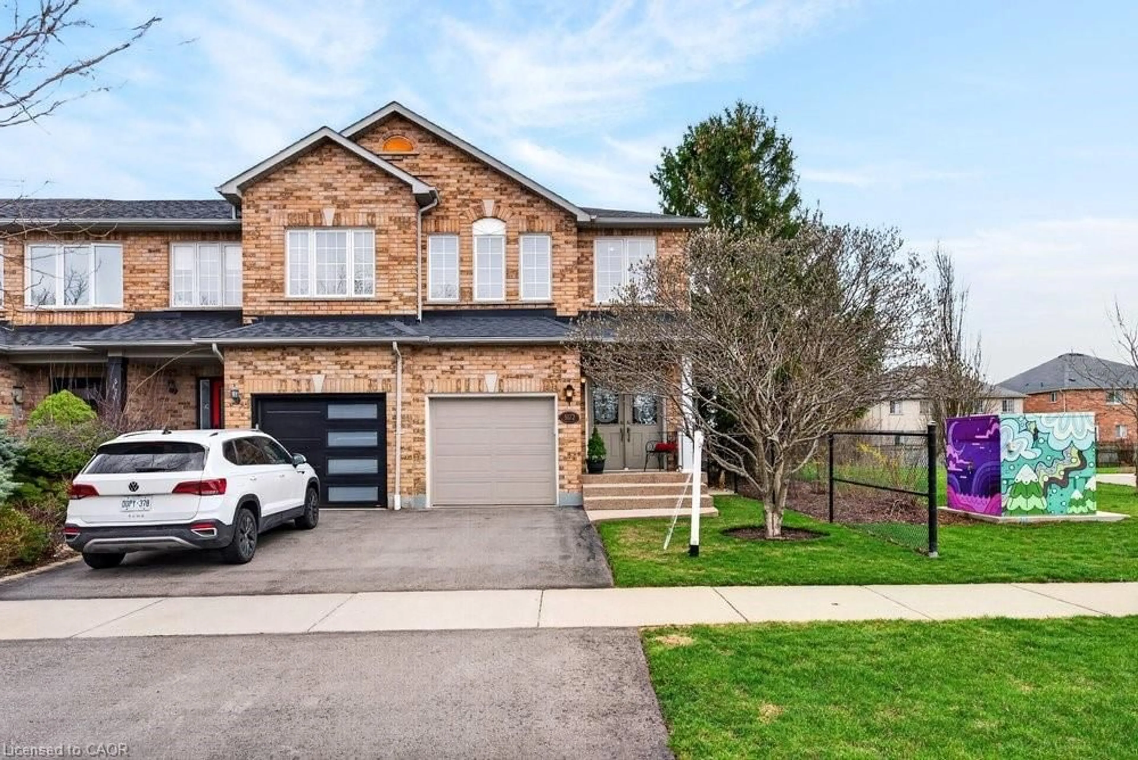 Home with brick exterior material, street for 5172 Thornburn Dr, Burlington Ontario L7L 6K9