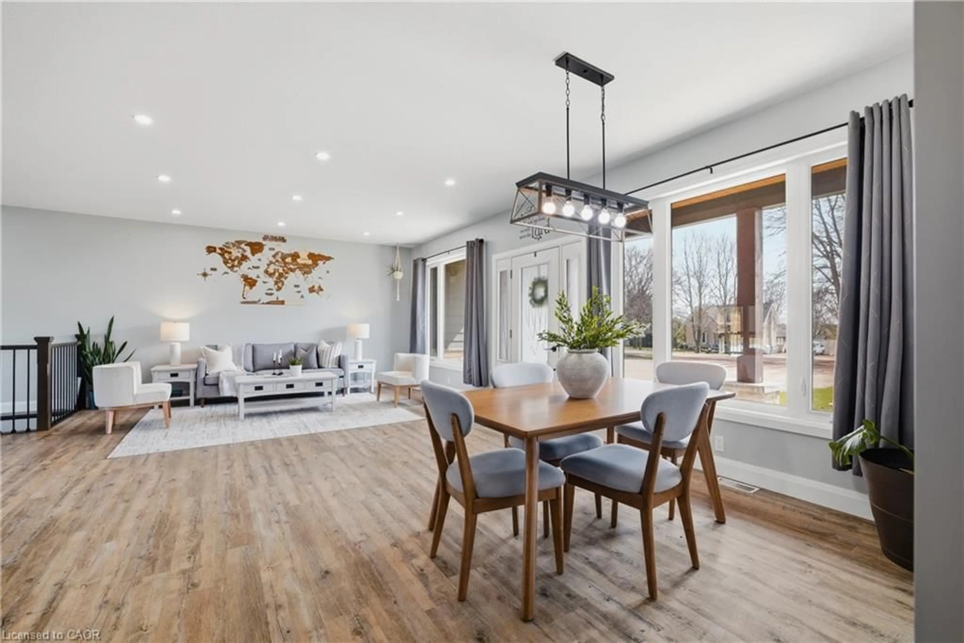 Dining room, wood/laminate floor for 43830 Cranbrook Rd, Brussels Ontario N0G 1H0