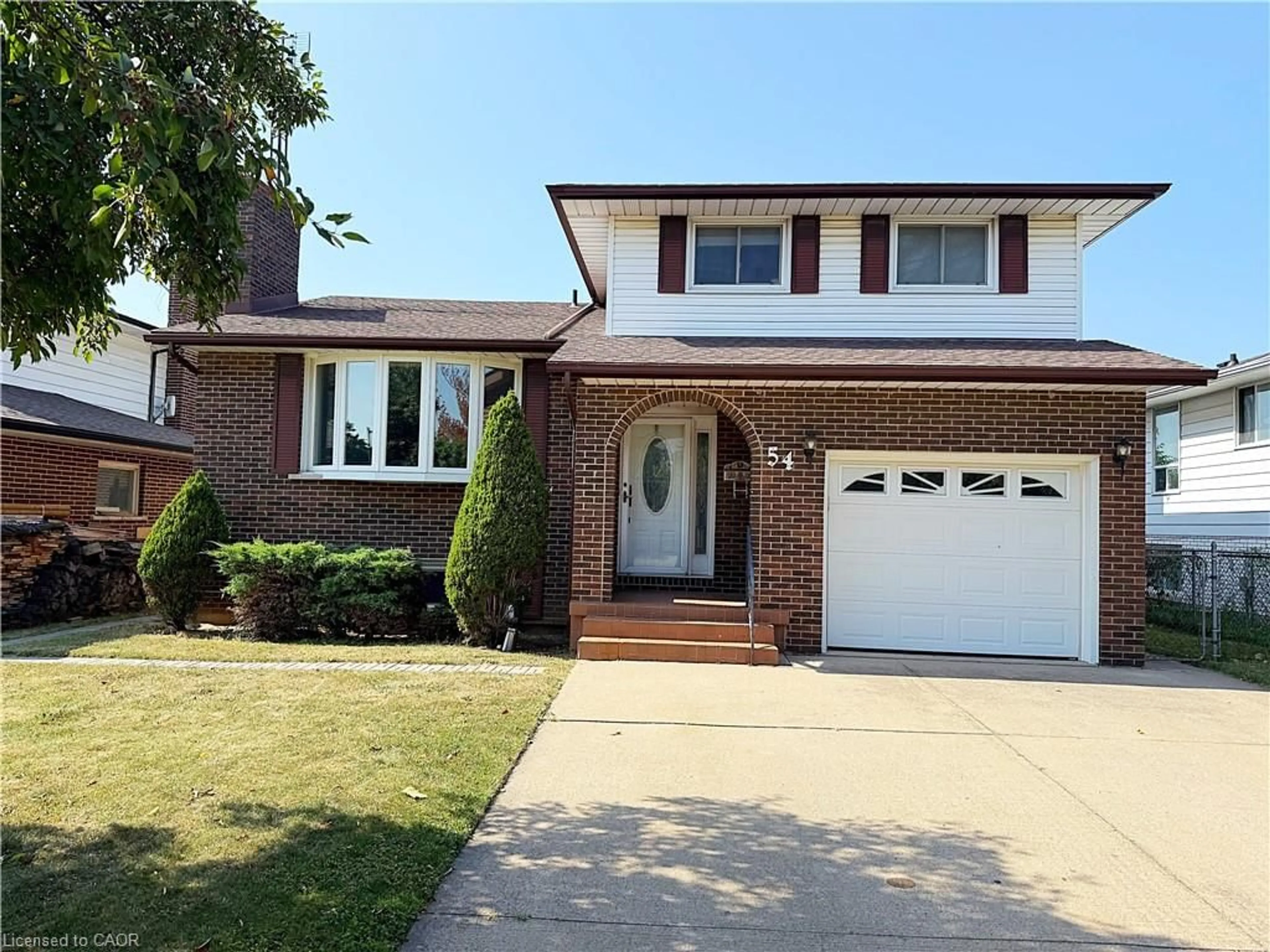 Home with brick exterior material, street for 54 Nello St, St. Catharines Ontario L2N 1G7