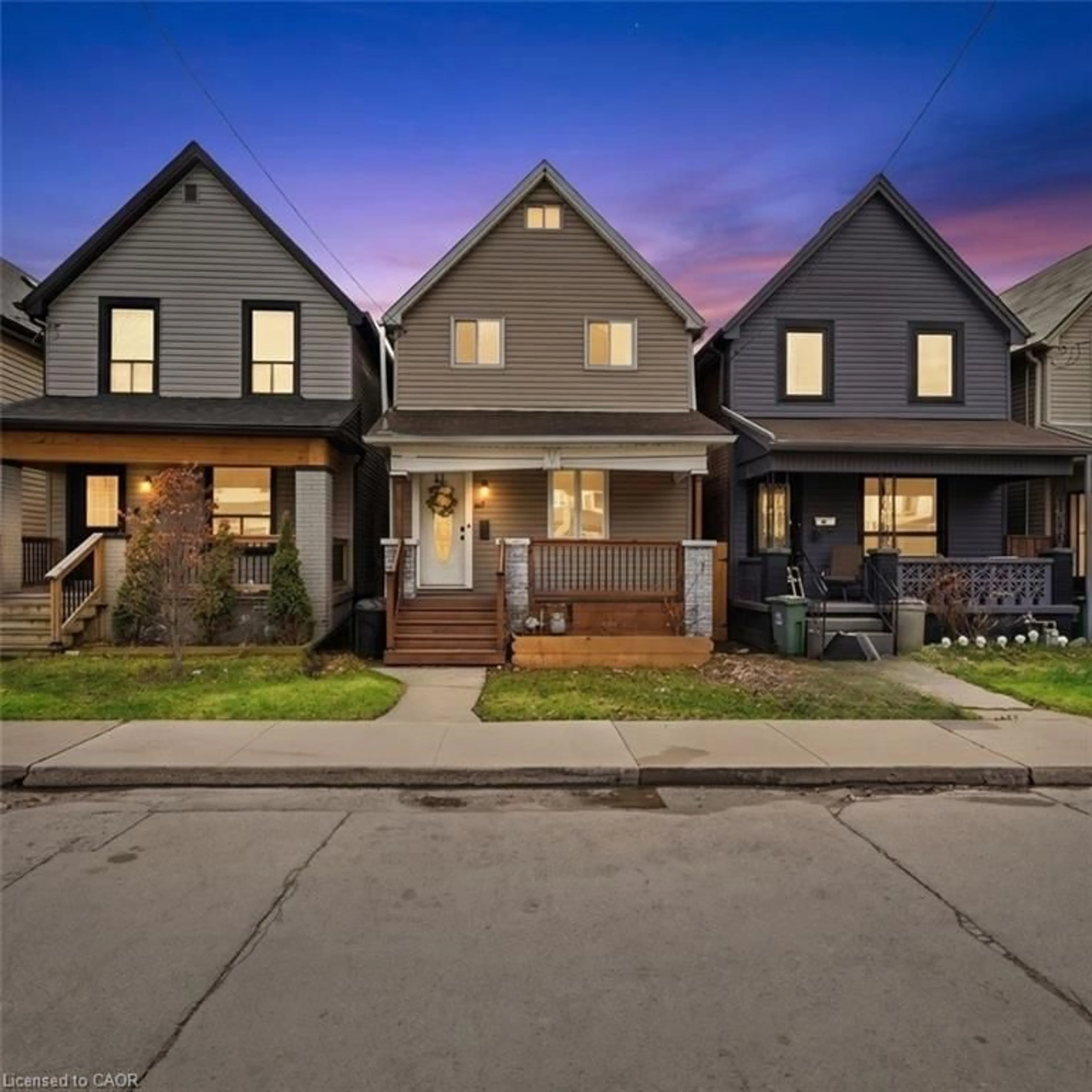 Home with brick exterior material, street for 82 Clinton St, Hamilton Ontario L8L 3K2