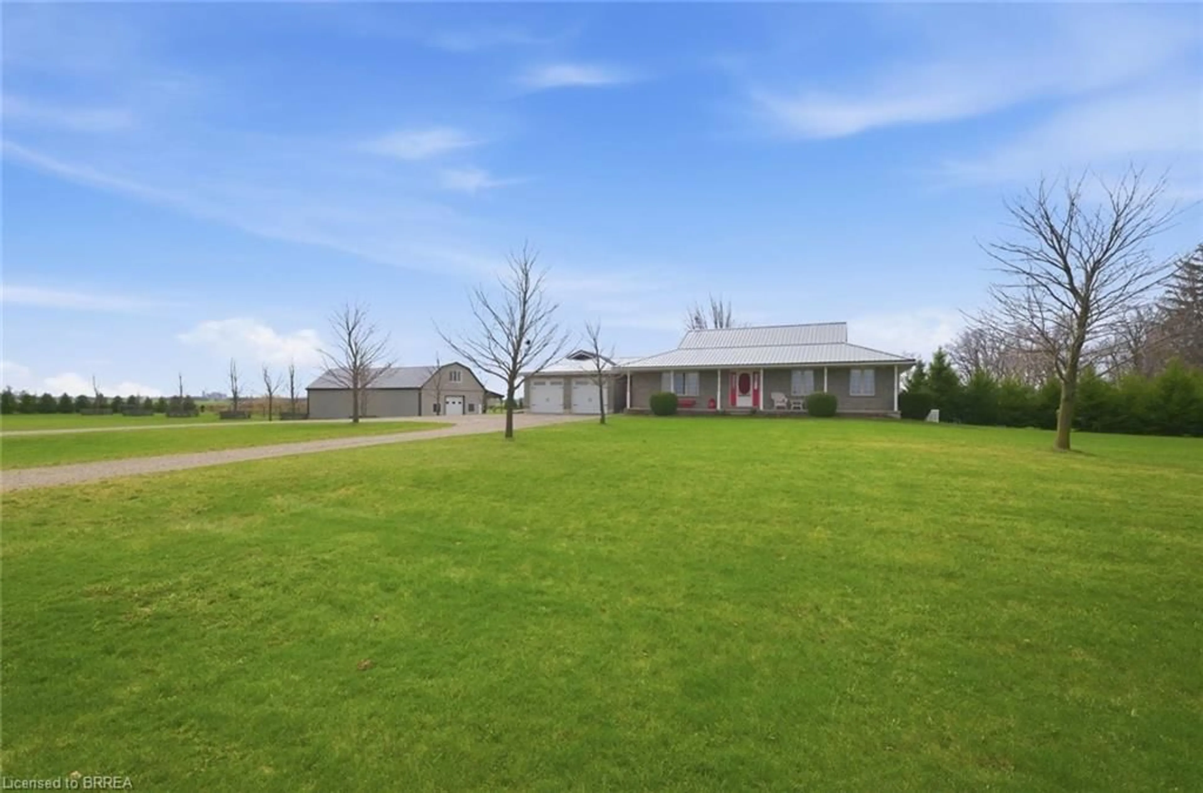 A pic from outside/outdoor area/front of a property/back of a property/a pic from drone, unknown for 115 Tenth Concession Rd, Burford Ontario N0E 1A0