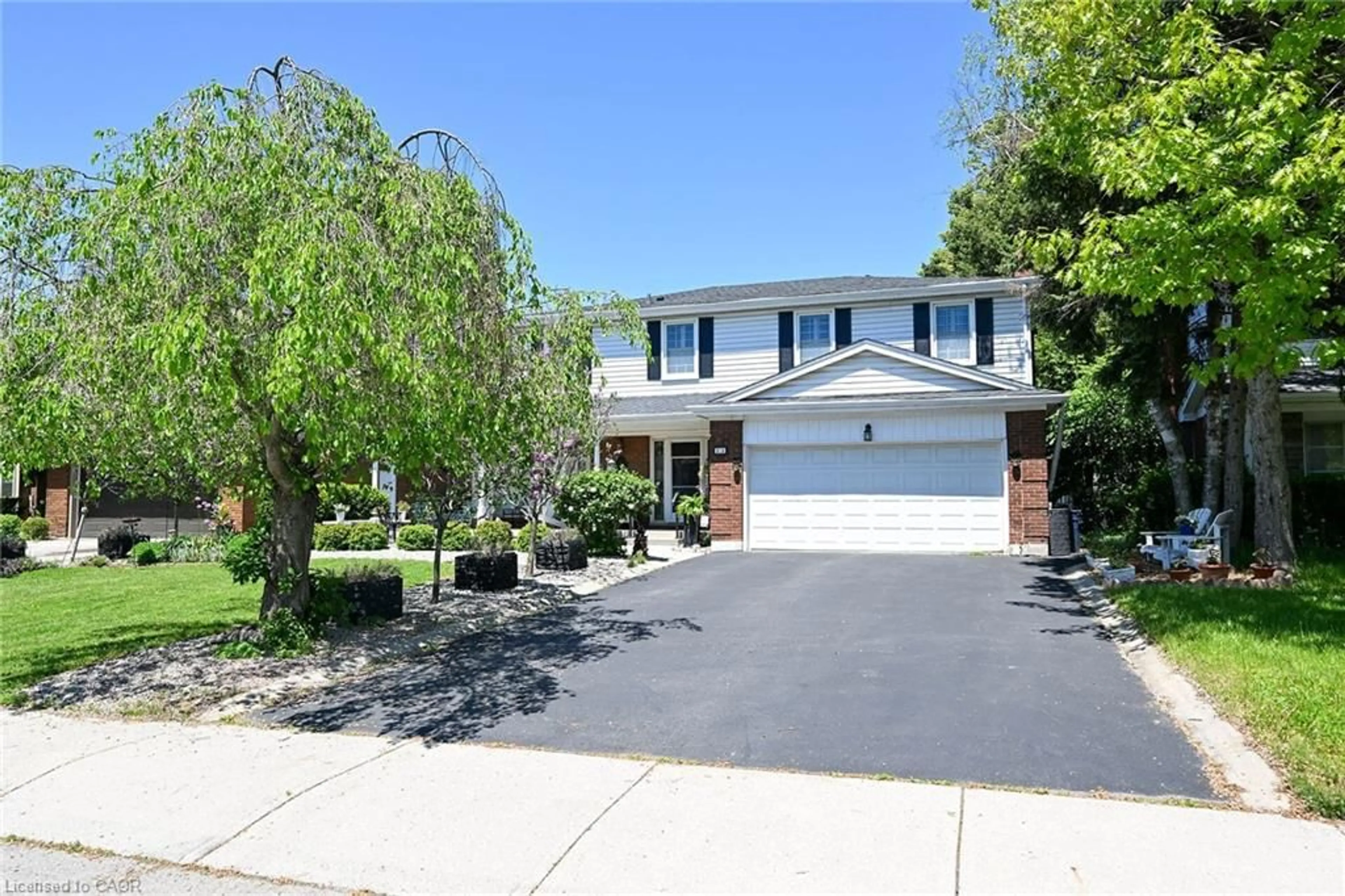 Unknown for 23 Donlea Dr, Hamilton Ontario L8T 1K5