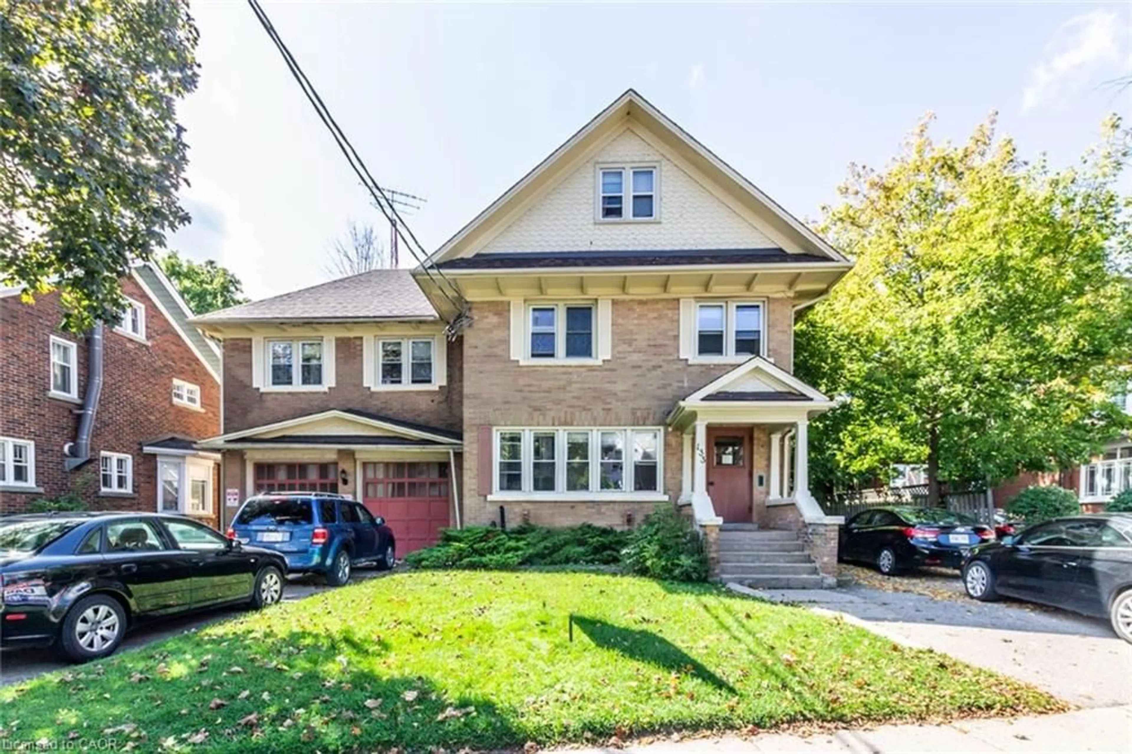 Home with brick exterior material, street for 133 Albert St, Waterloo Ontario N2L 3T2