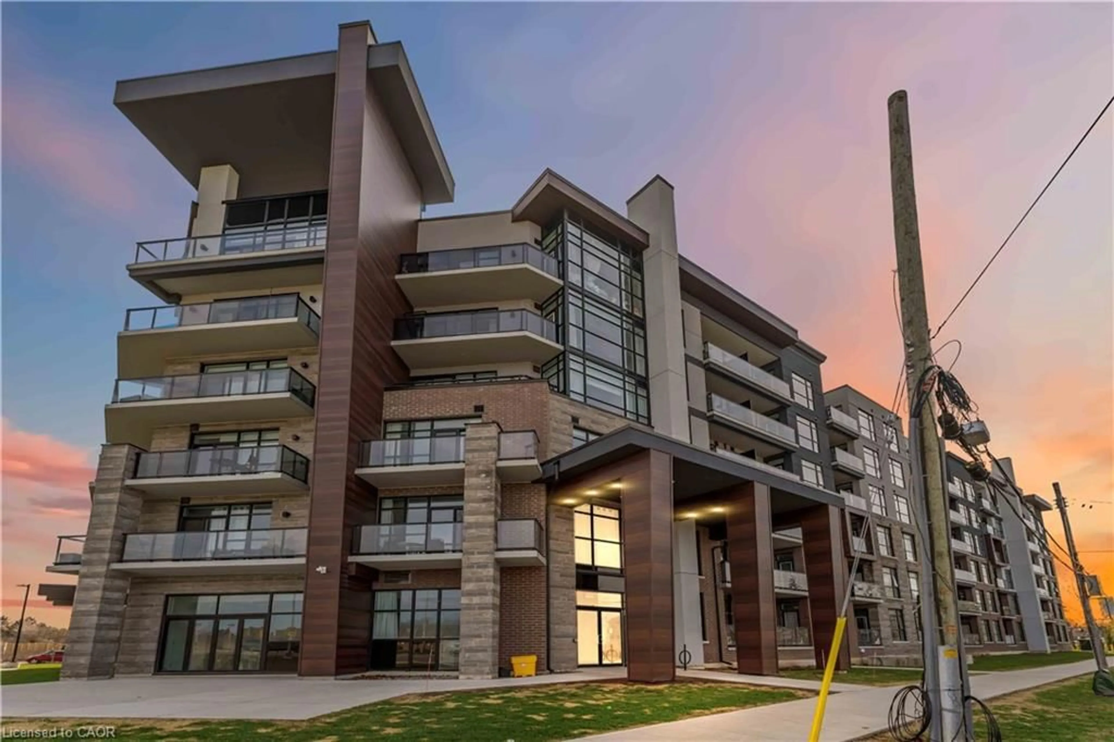 Unknown for 600 North Service Rd #318, Stoney Creek Ontario L8E 0L2