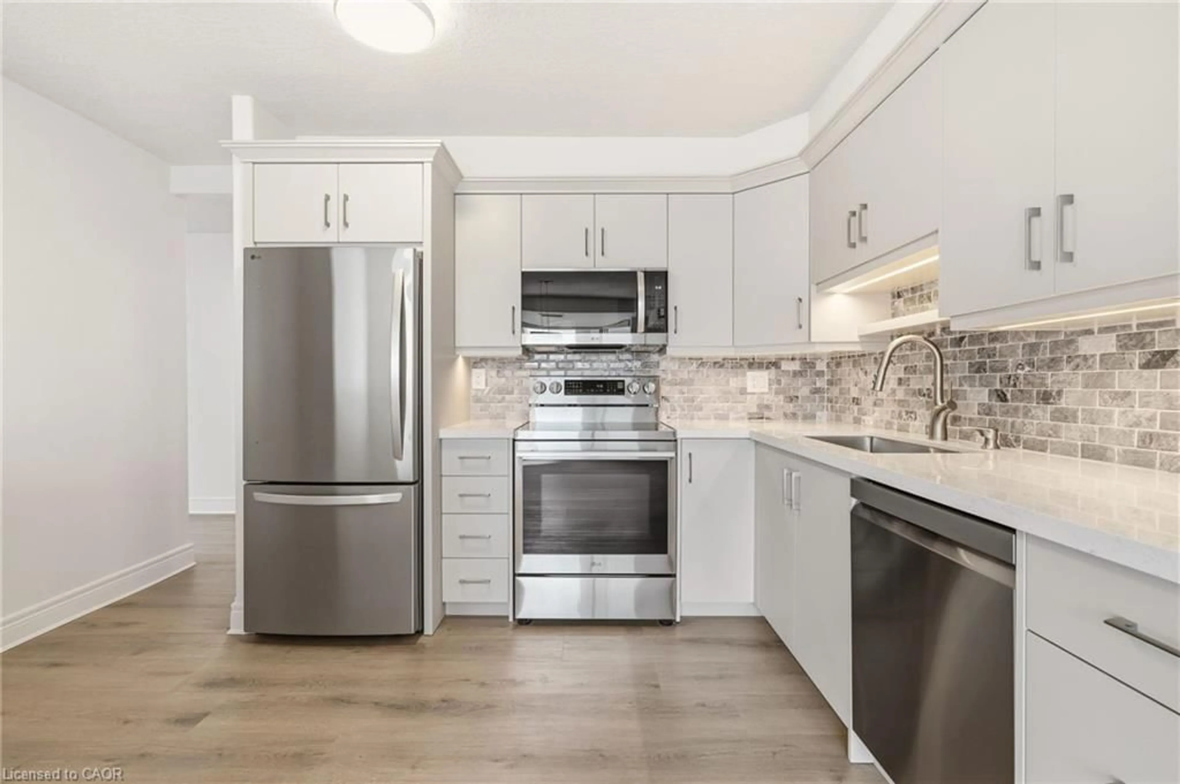 Open concept kitchen, unknown for 1272 Ontario St #903, Burlington Ontario L7S 2L8