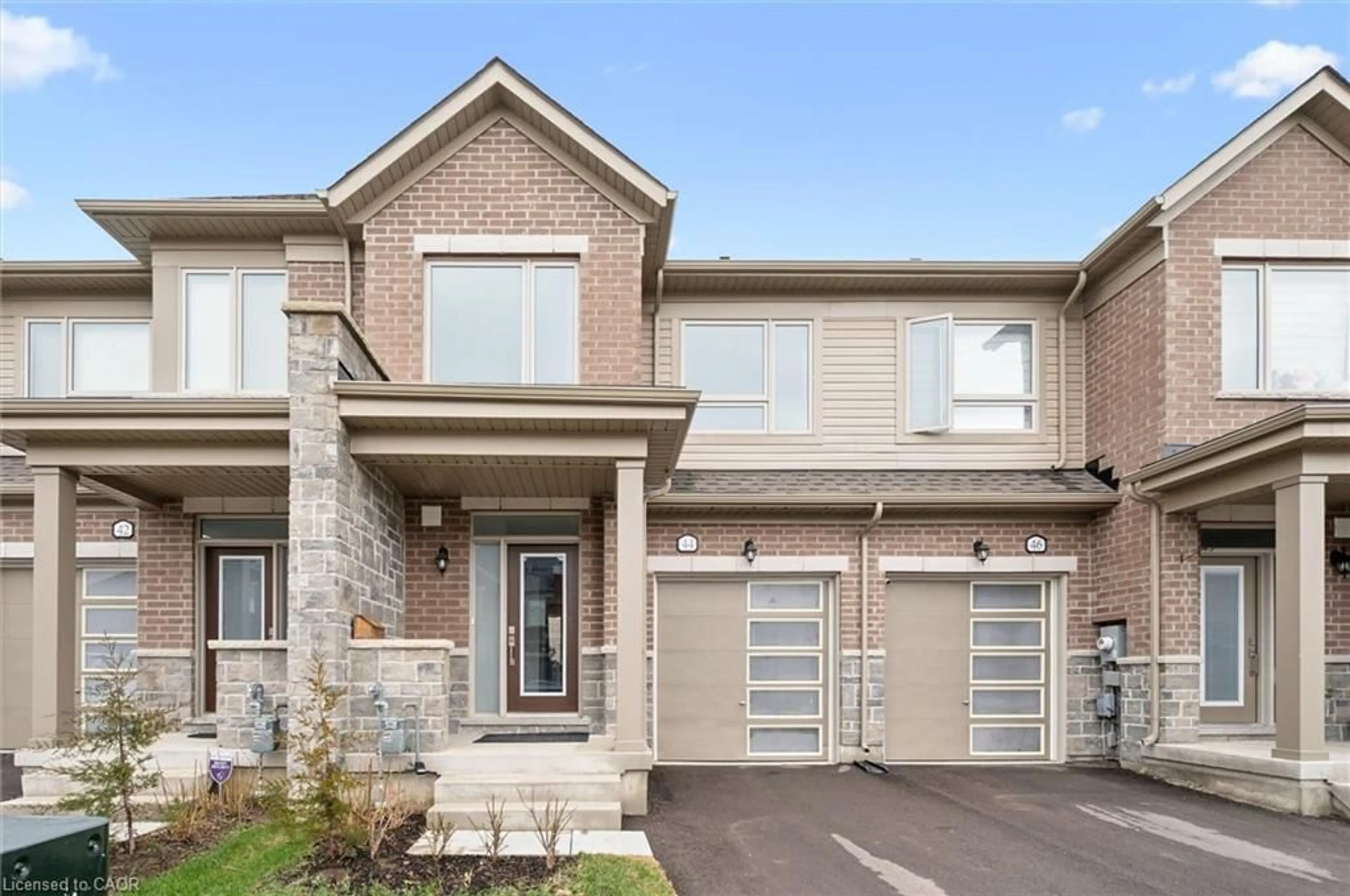 Home with brick exterior material, street for 44 Edminston Dr, Fergus Ontario N1M 0J1