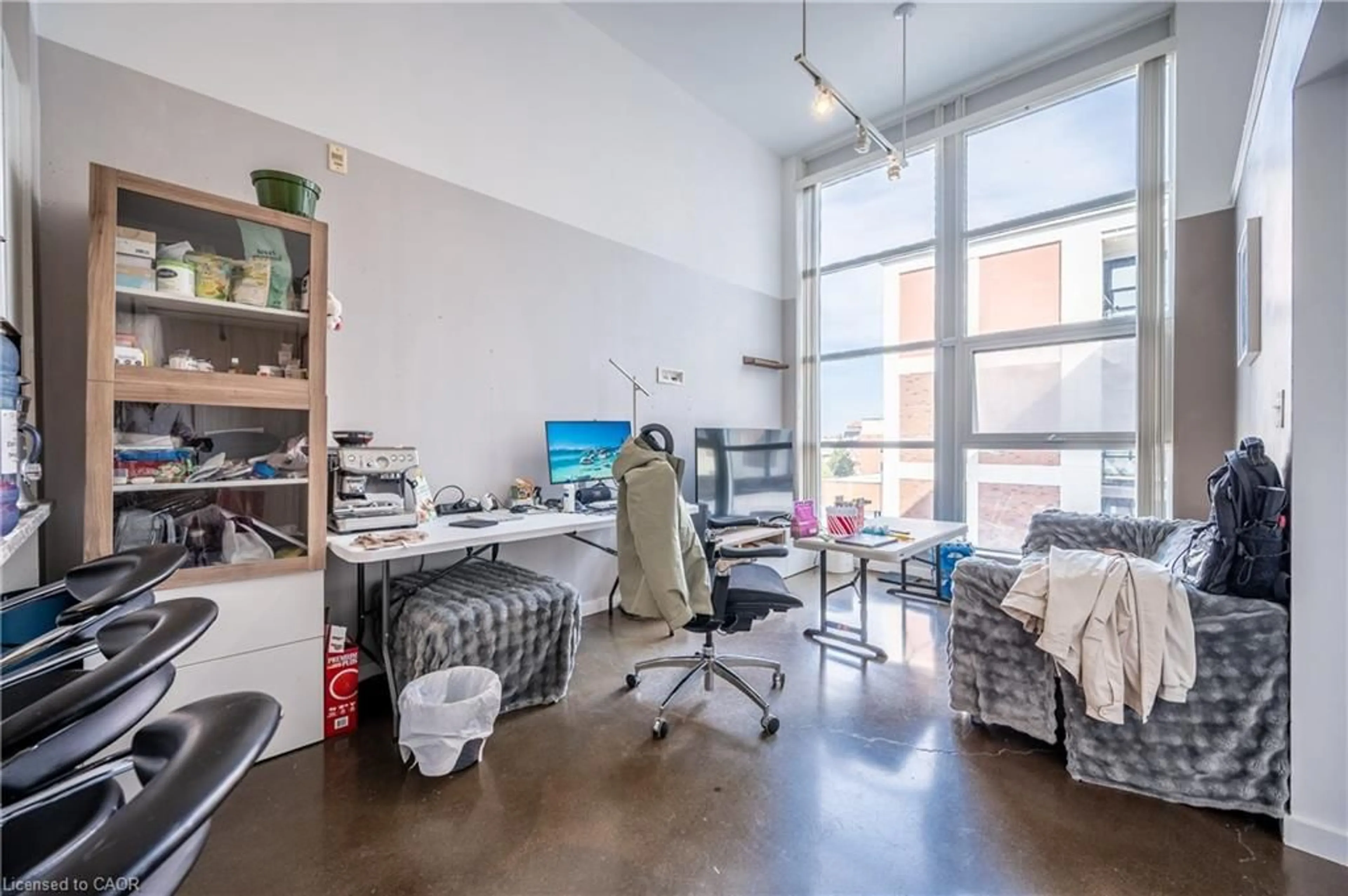 A pic of a room for 404 King St #509, Kitchener Ontario N2G 4Z9