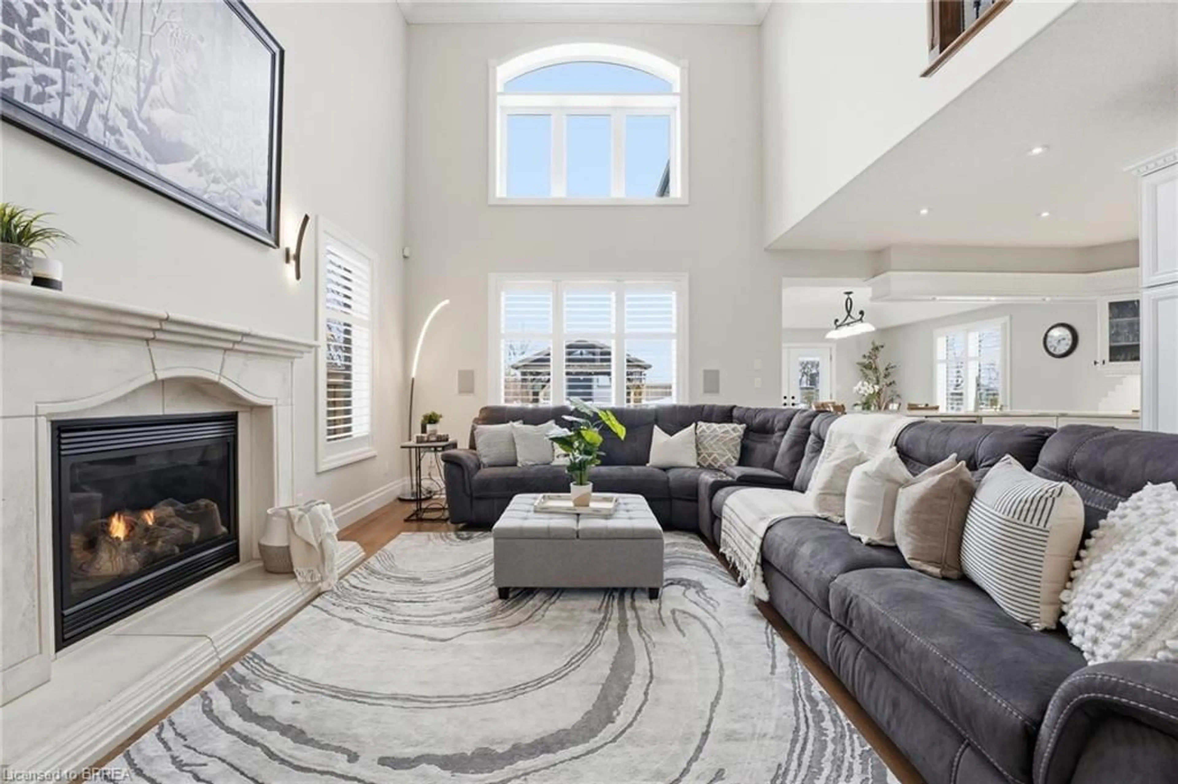 Living room with furniture, unknown for 117 Albert St, Plattsville Ontario N0J 1S0