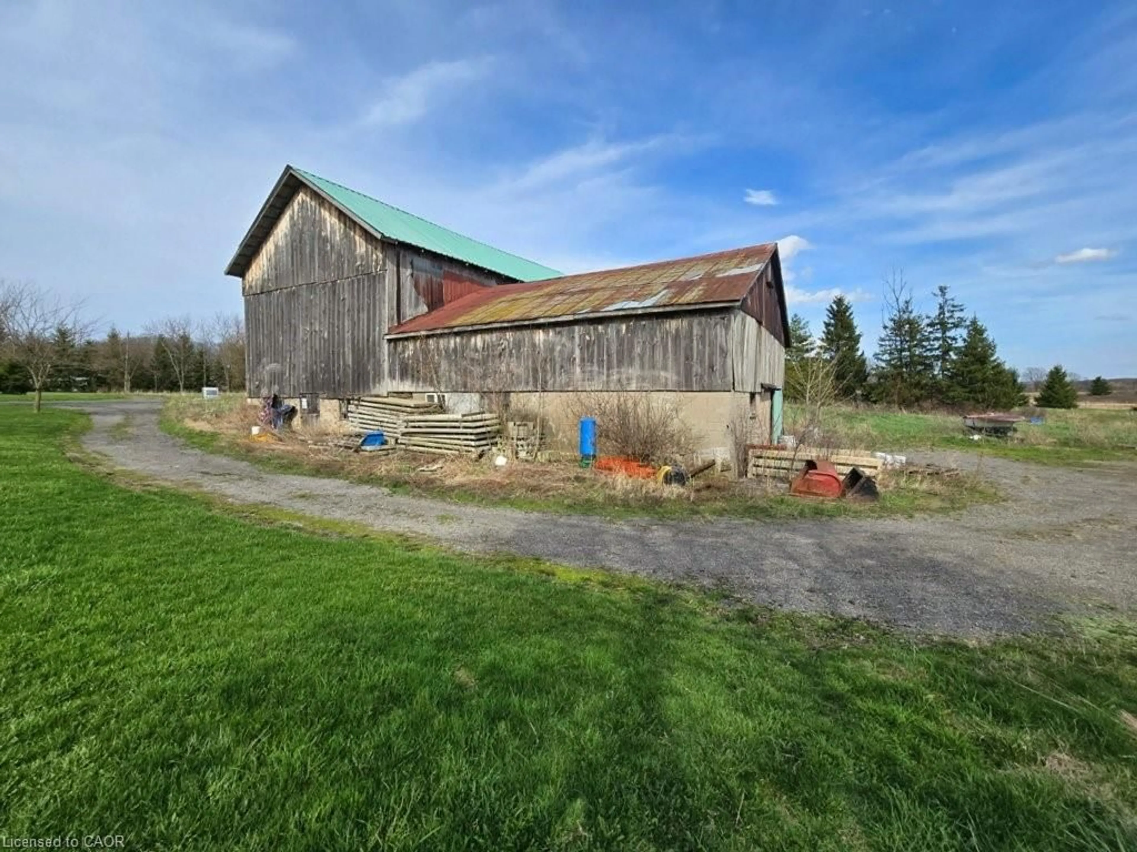 Shed for 1030 Metler Rd, Fenwick Ontario L0S 1C0