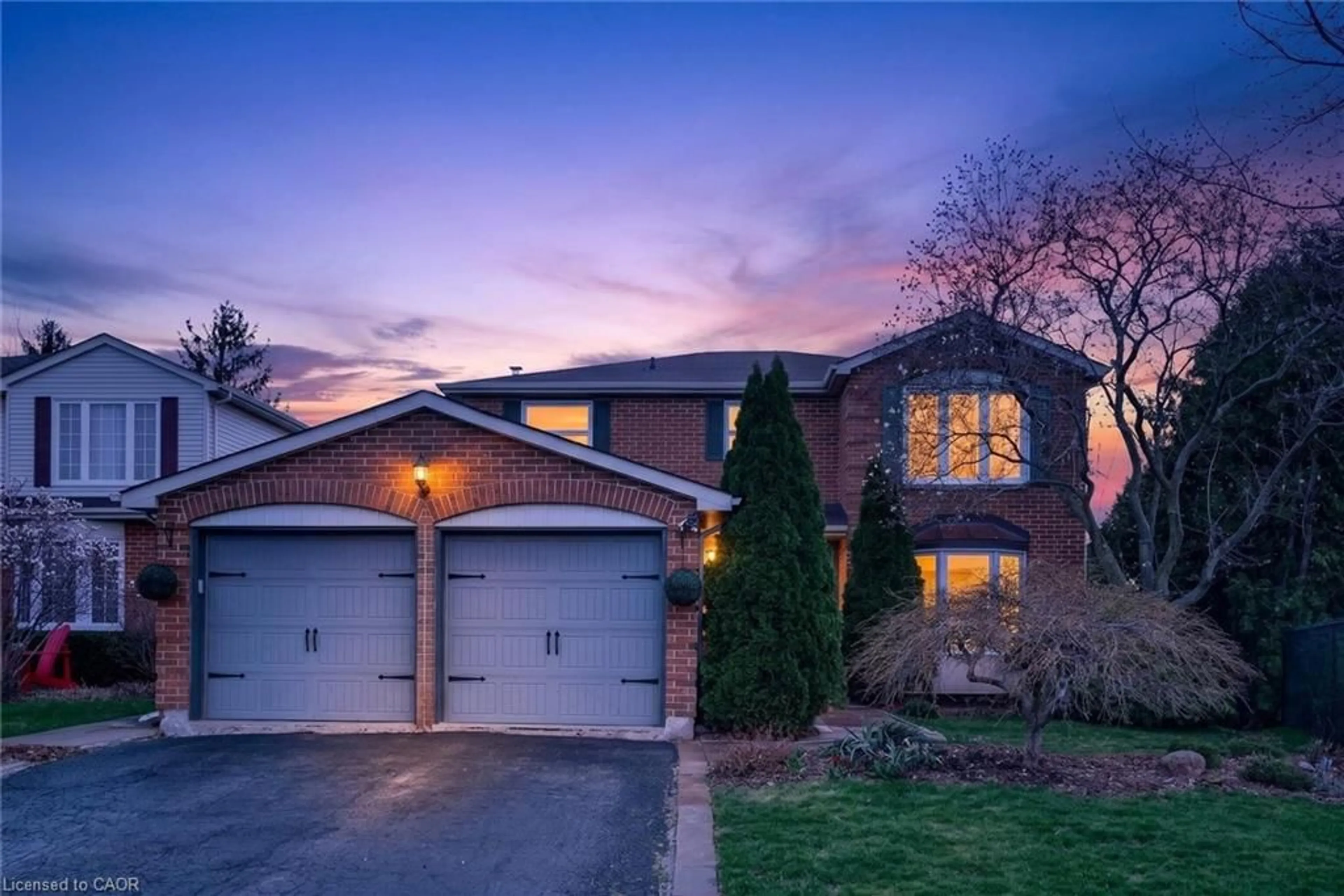 Home with brick exterior material, street for 2163 Winding Way, Burlington Ontario L7M 2X2