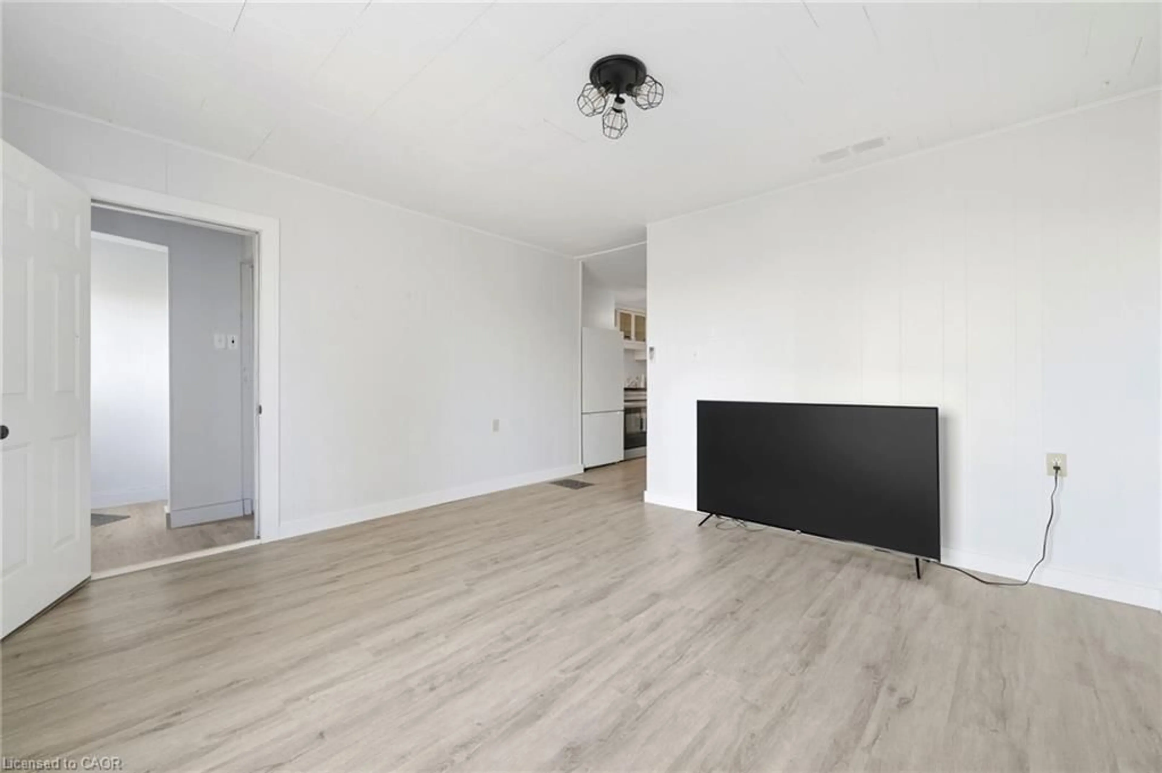 A pic of a room for 2039 Victoria St, Gorrie Ontario N0G 1X0