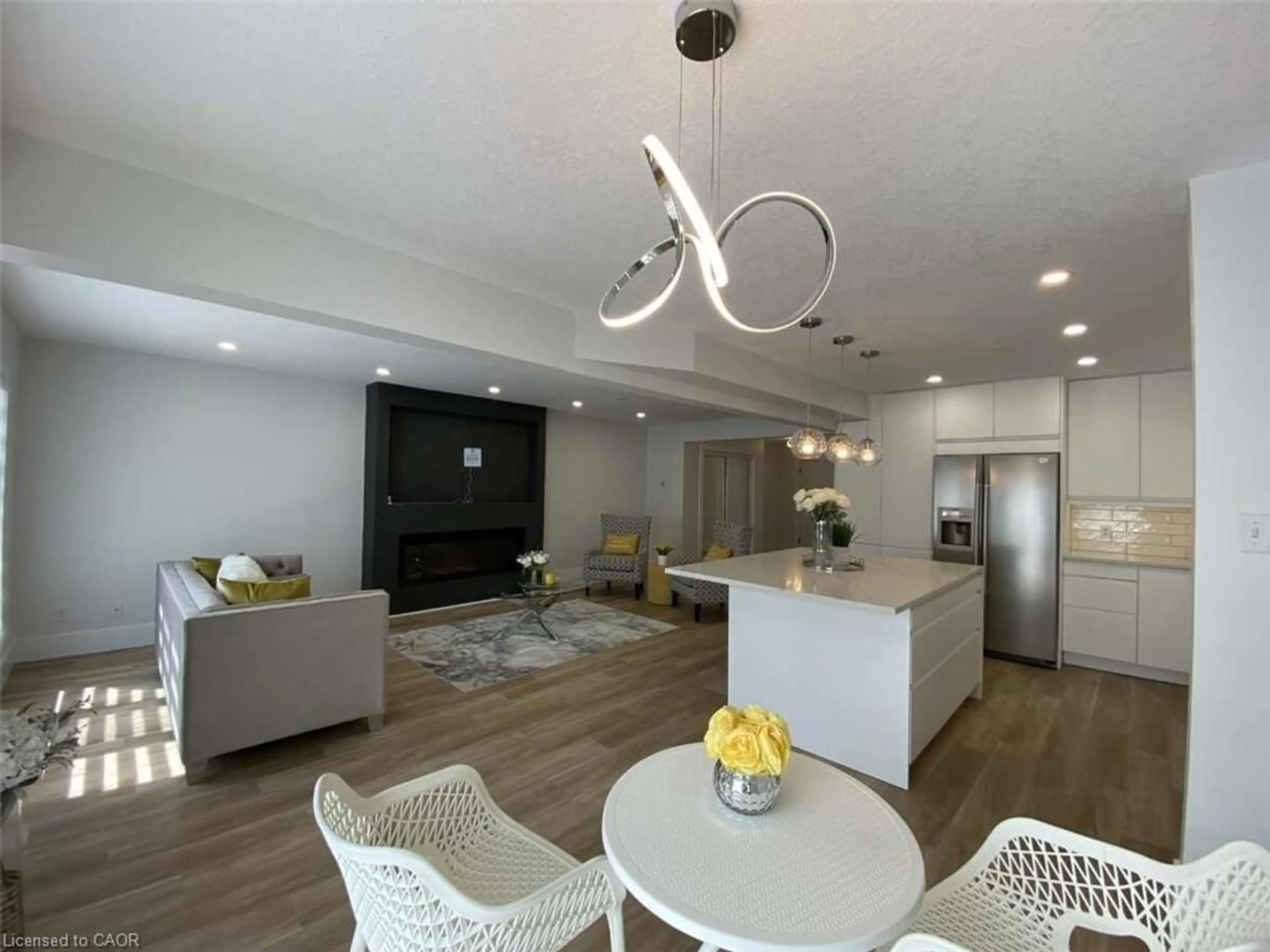 Unknown for 125 Steepleridge St, Kitchener Ontario N2P 2W2