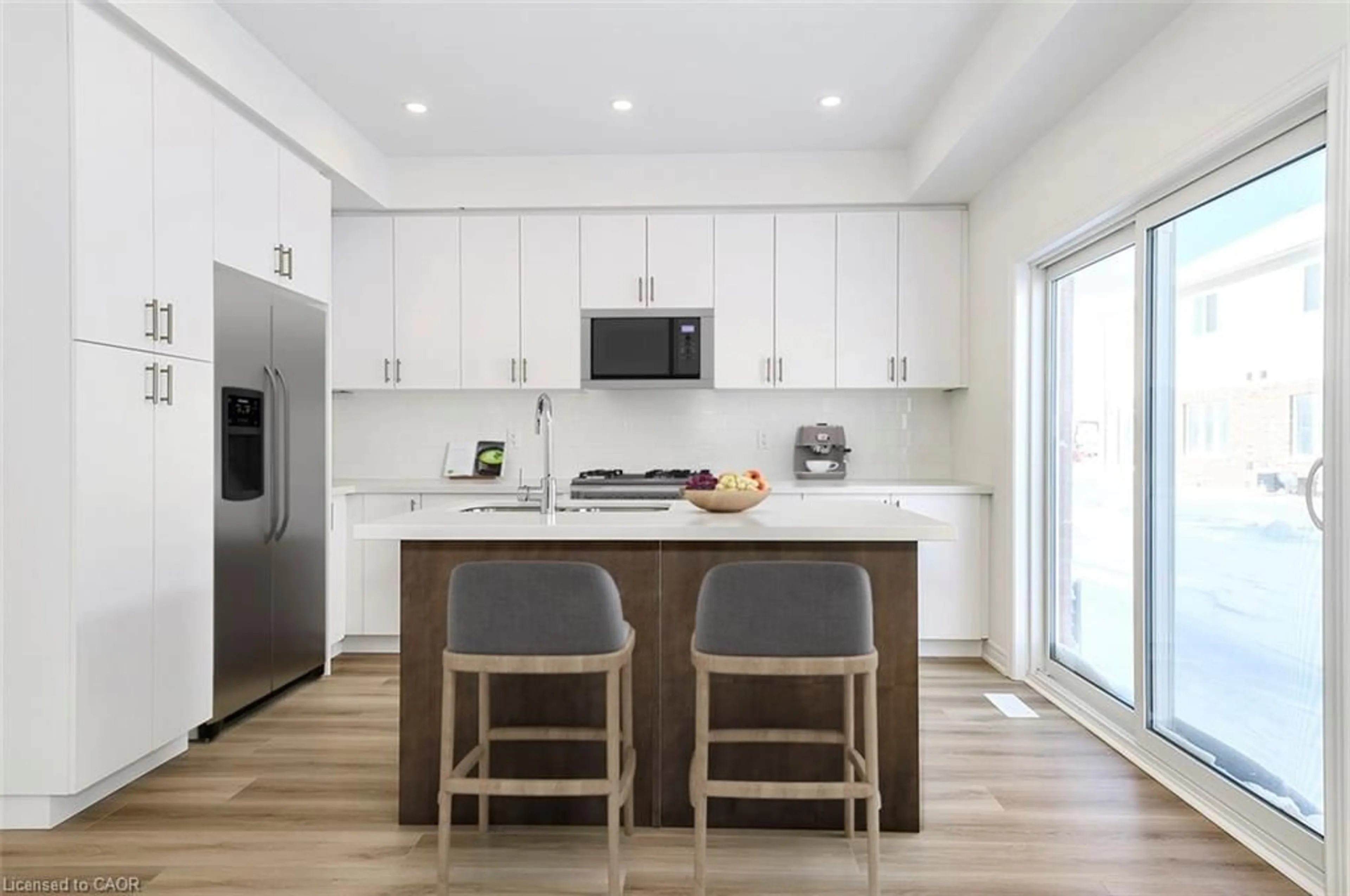 Contemporary kitchen, unknown for 205 Thames Way #18, Mount Hope Ontario L0R 1W0