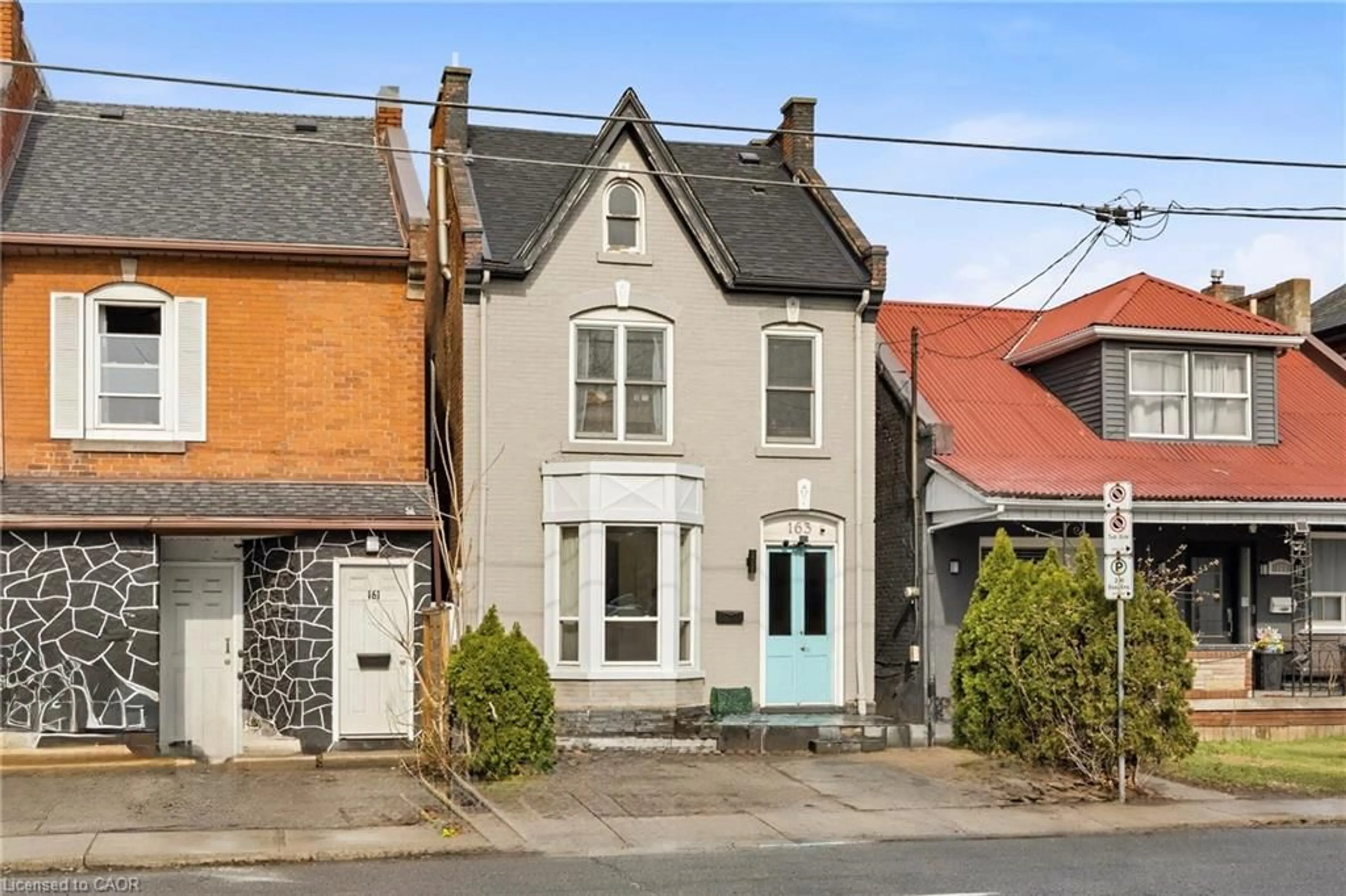 Home with brick exterior material, street for 163 Victoria Ave, Hamilton Ontario L8L 5E9