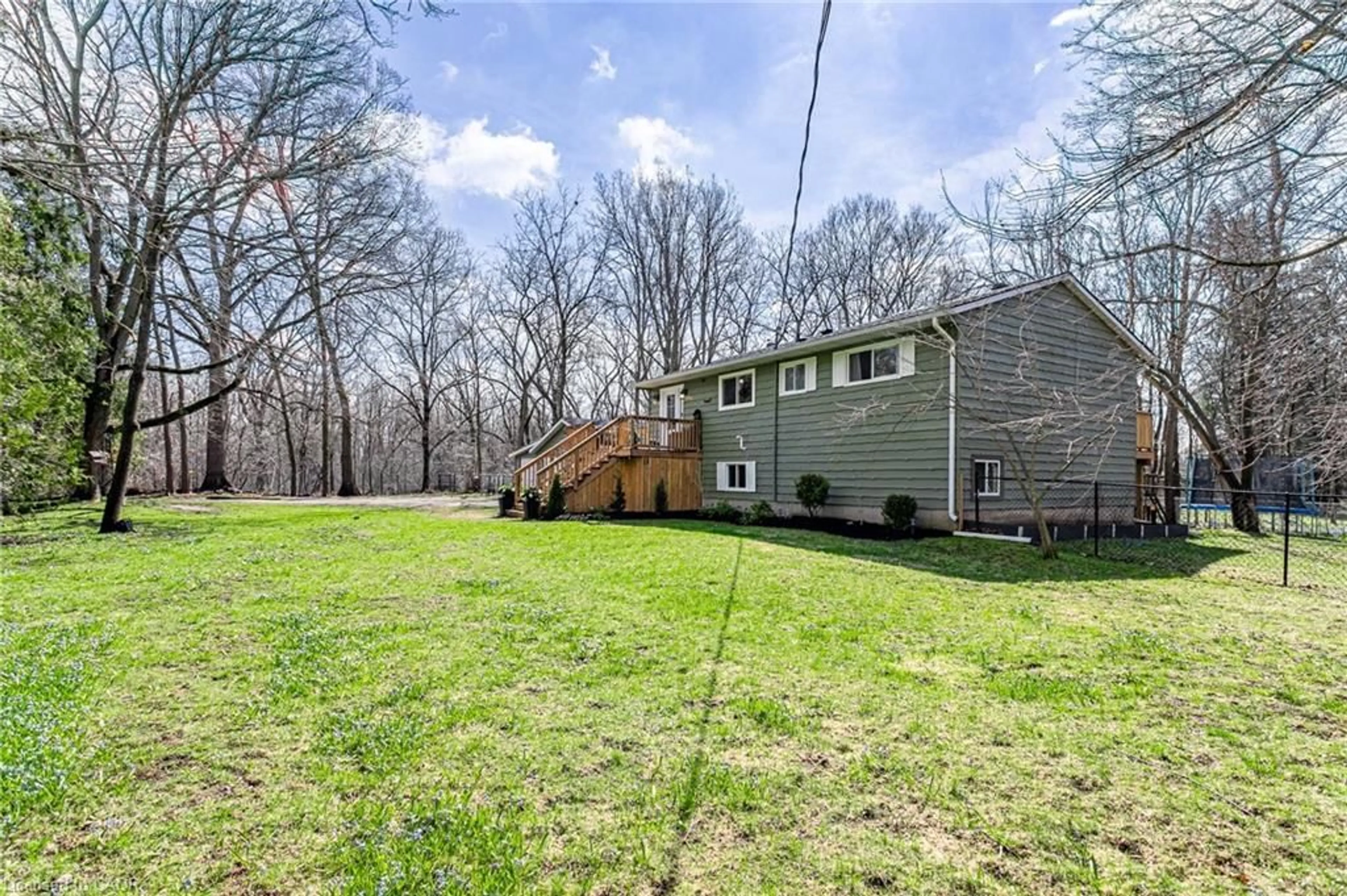 Unknown for 23 Dover St, Wolverton Ontario N0J 1G0