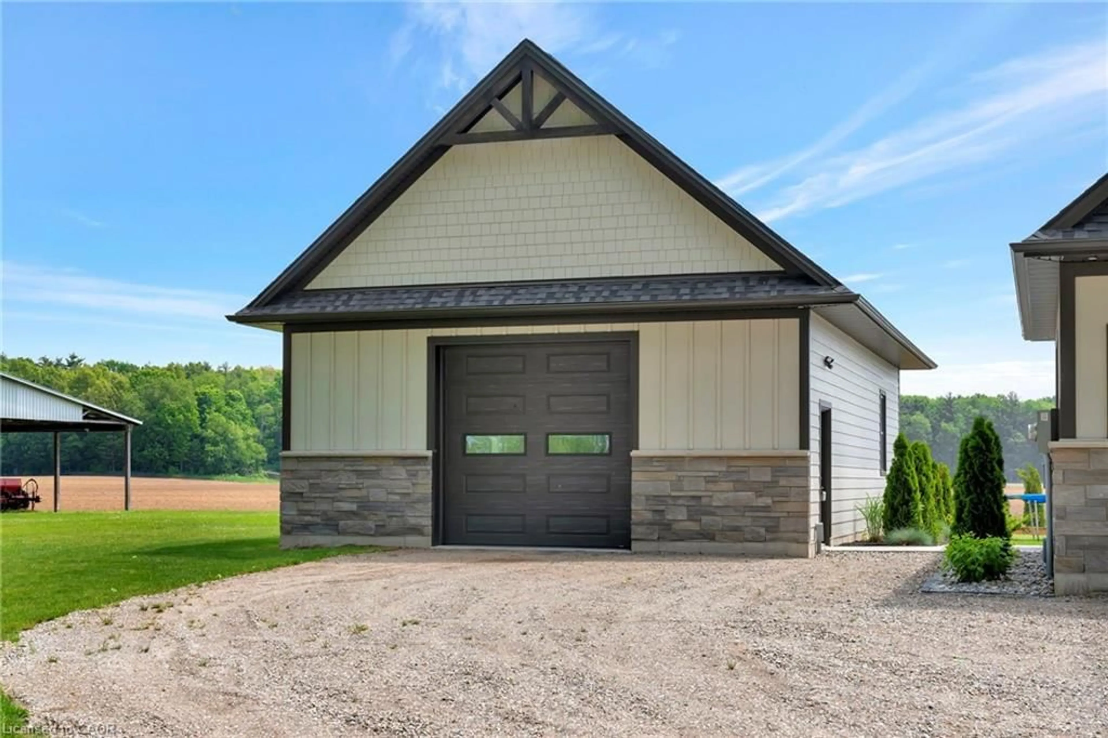 Indoor garage for 1250 1st Concession Rd, Langton Ontario N0E 1G0