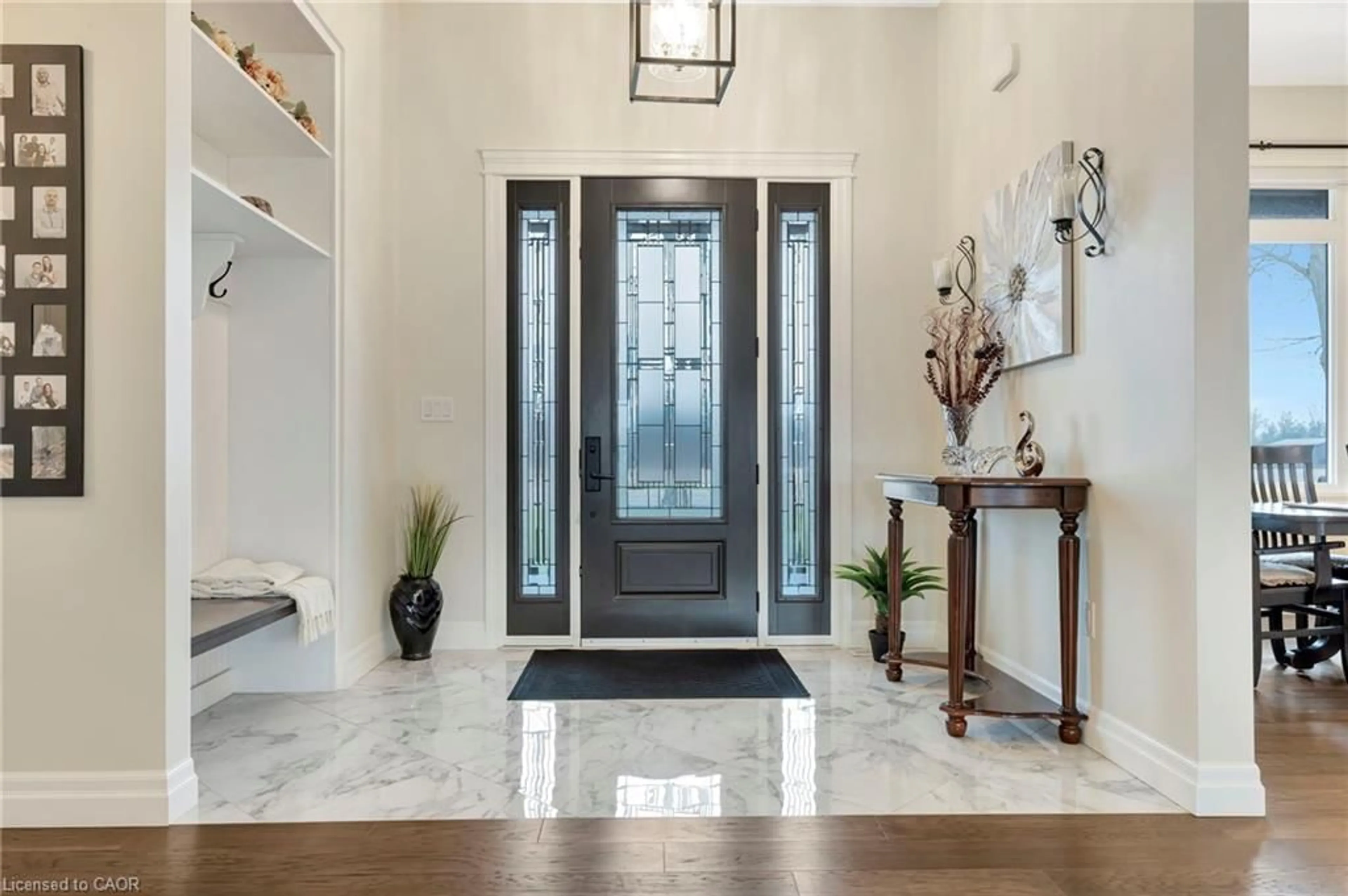 Indoor entryway for 1250 1st Concession Rd, Langton Ontario N0E 1G0