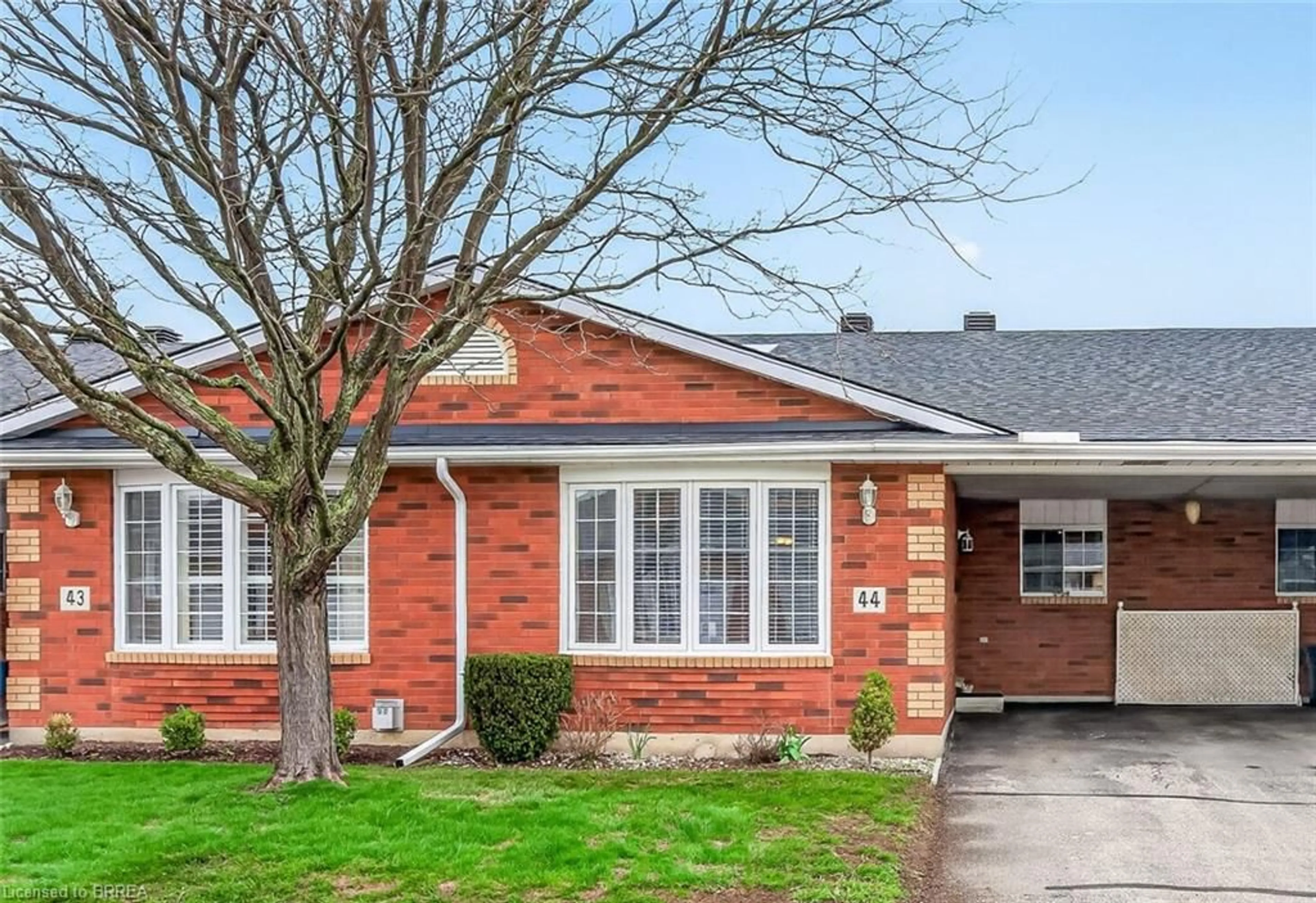 Home with brick exterior material, street for 570 West St #44, Brantford Ontario N3R 7Y7