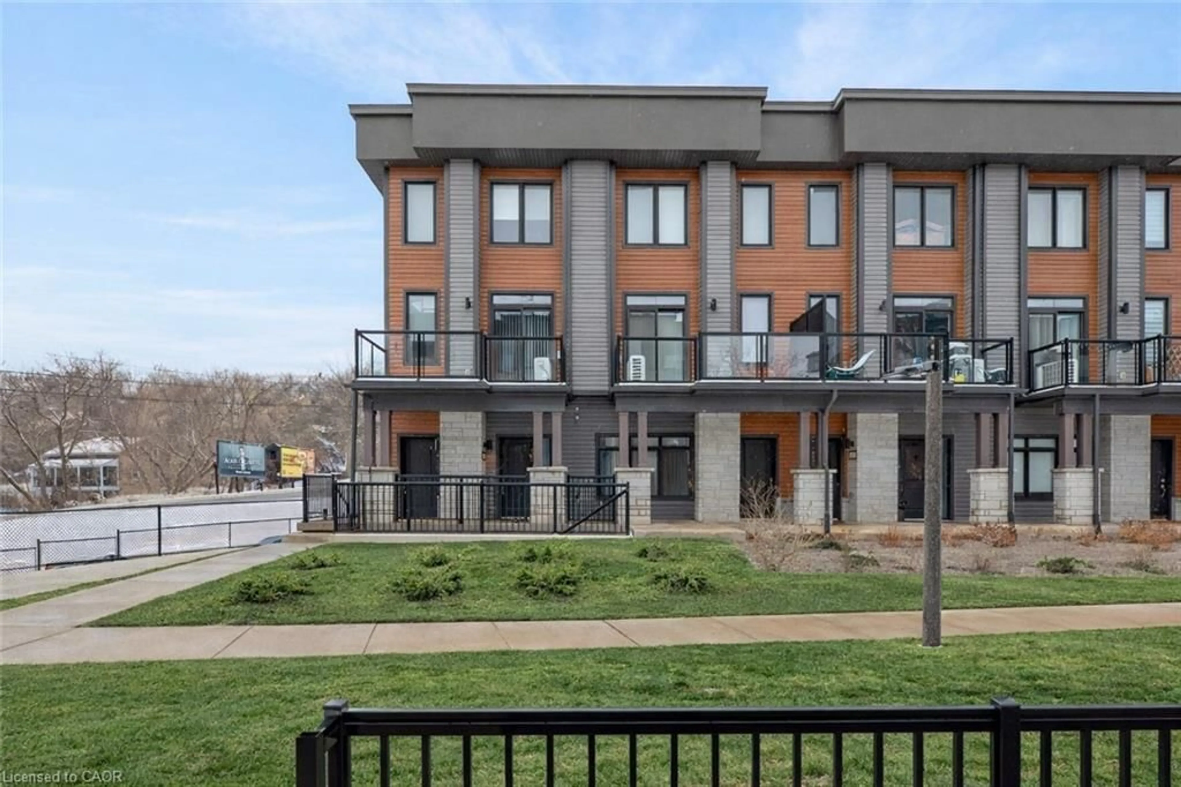 Unknown for 2 Willow St #38, Paris Ontario N3L 0K7