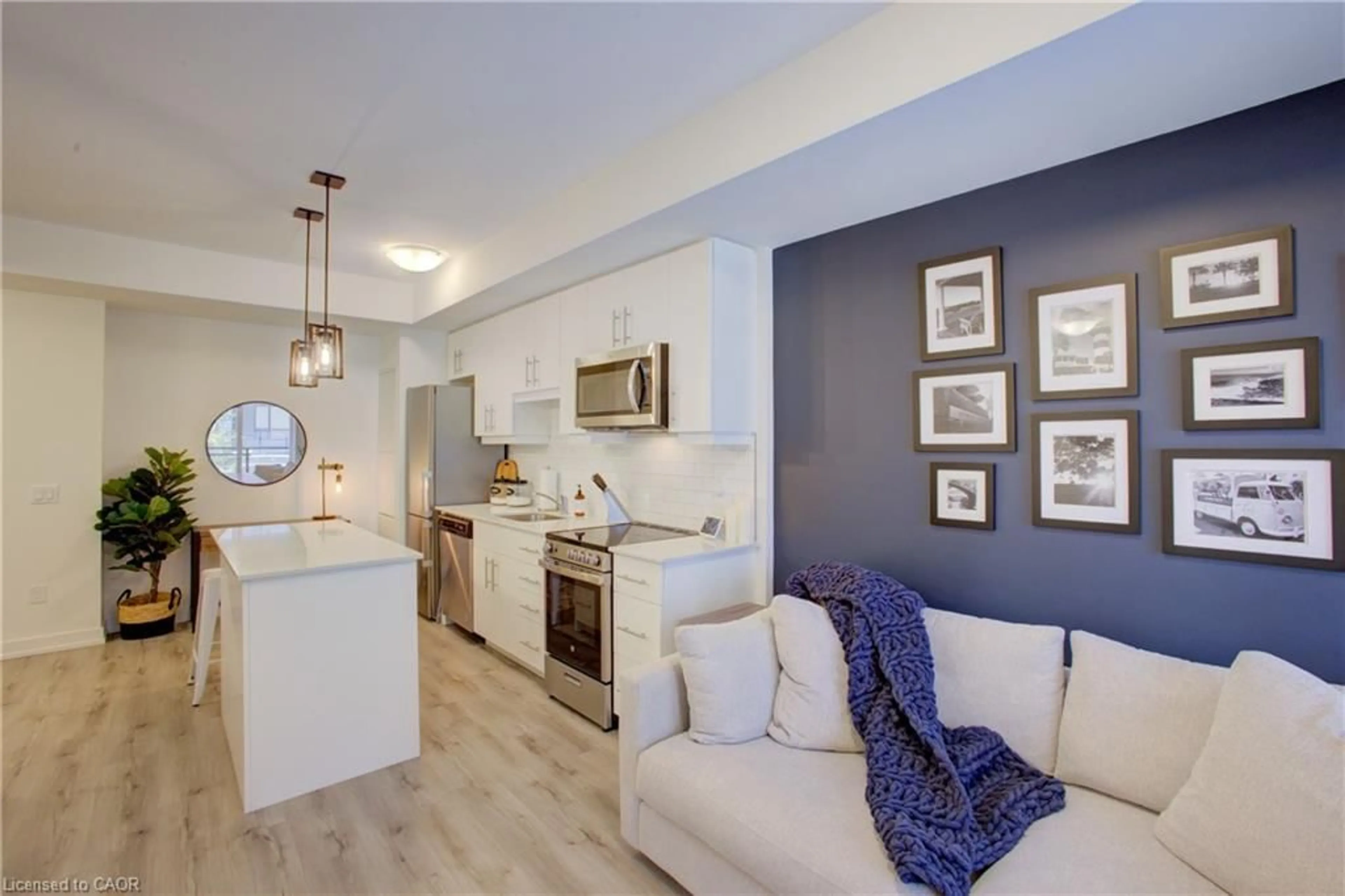 Open concept kitchen, unknown for 243 Northfield Dr #208, Waterloo Ontario N2K 0H2