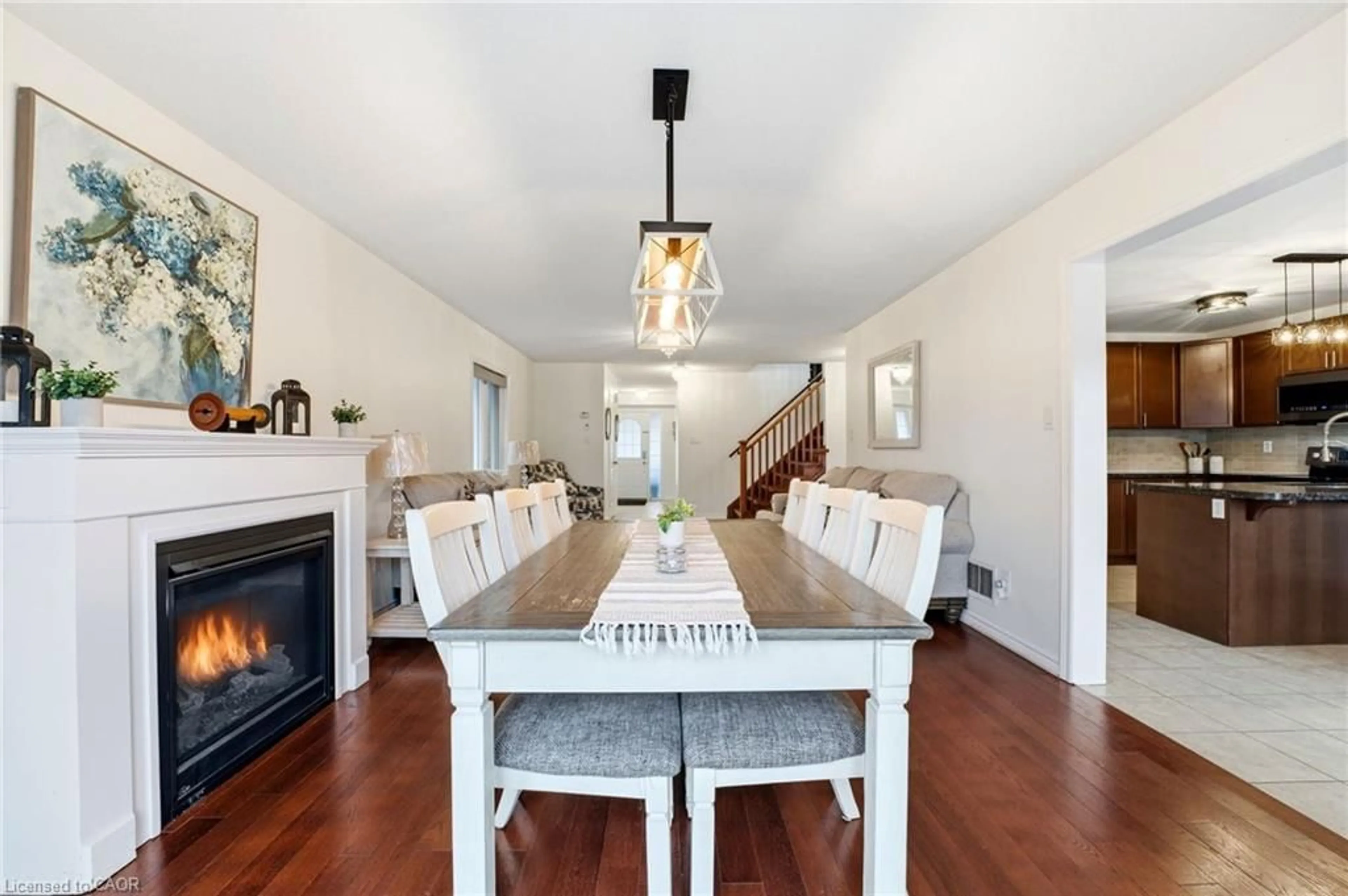Dining room, wood/laminate floor for 420 Armstrong St, Listowel Ontario N4W 0E6