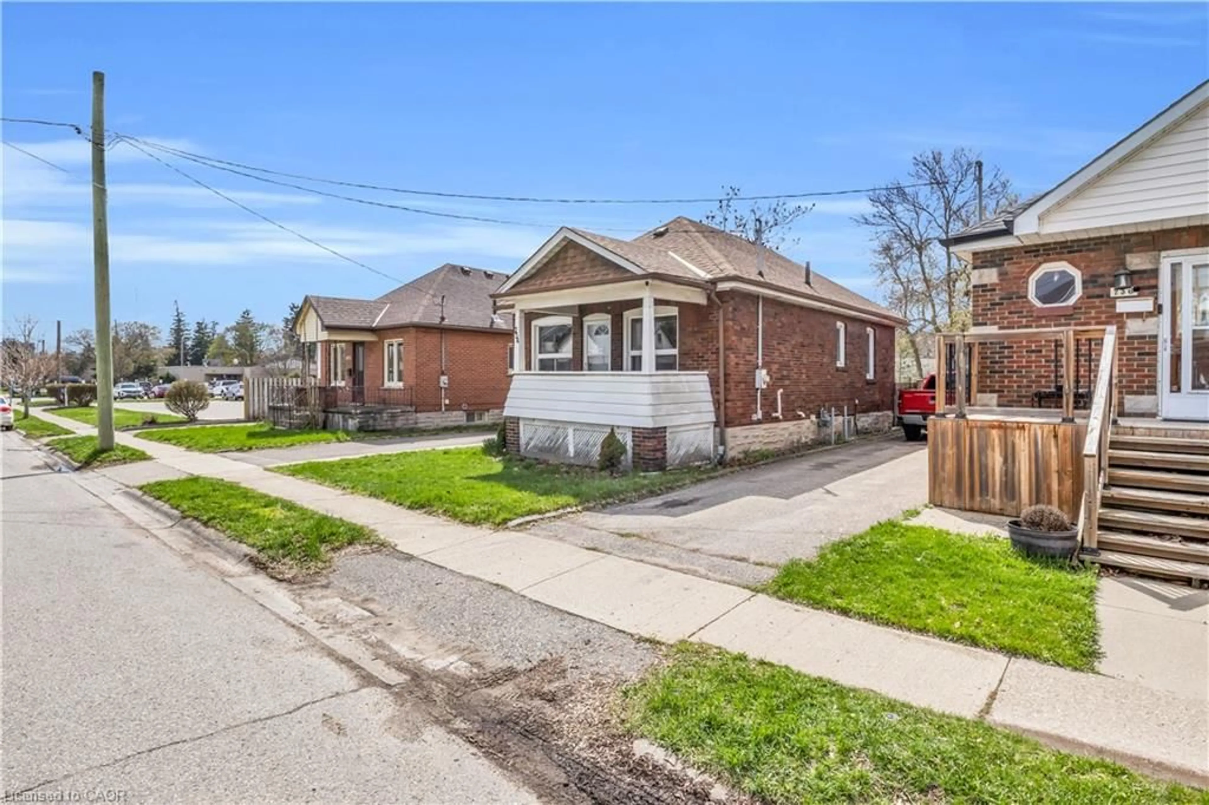 Home with brick exterior material, street for 234 Clarence St, Brantford Ontario N3R 3T5