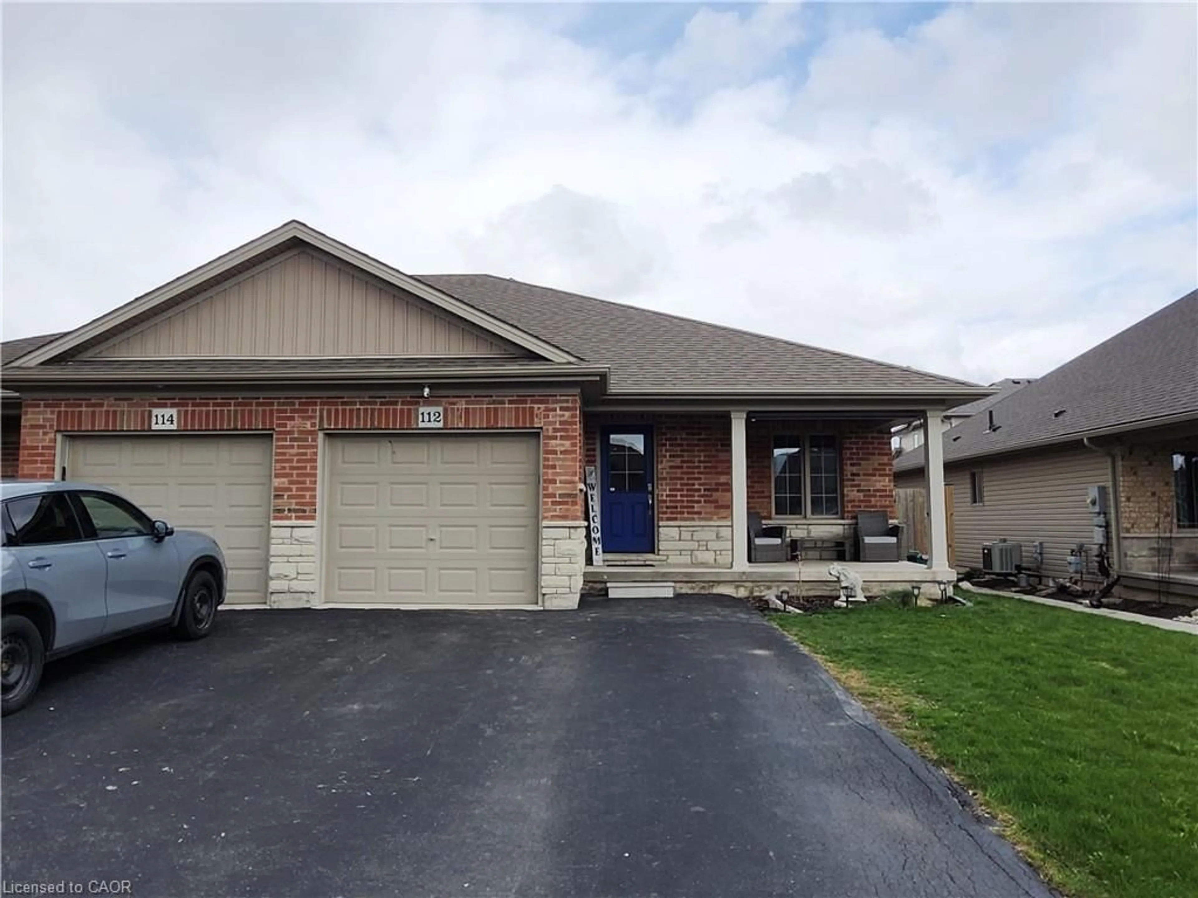 Home with brick exterior material, street for 112 Anastasia Blvd, Smithville Ontario L0R 2A0