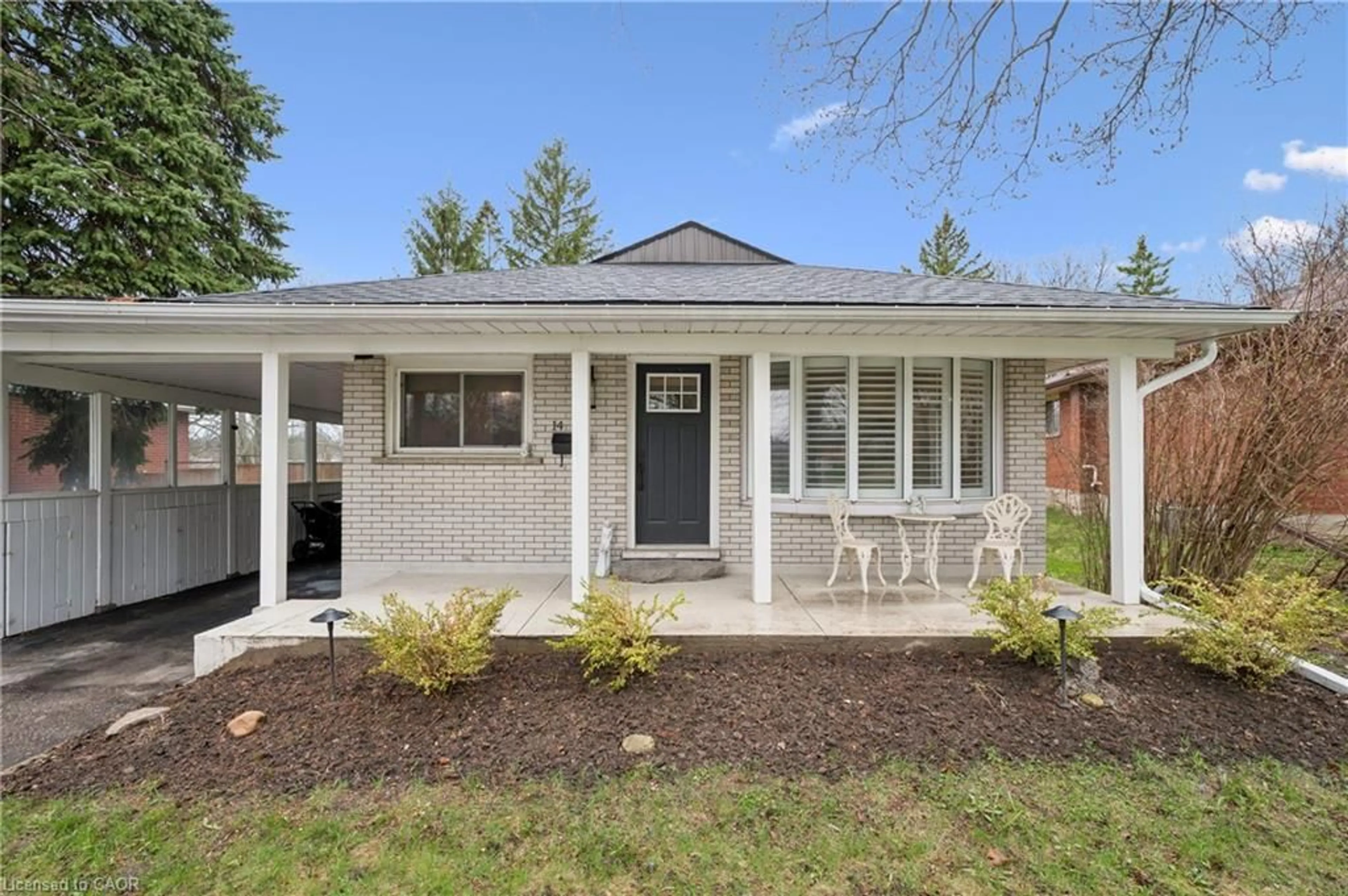 Home with vinyl exterior material, street for 14 Linton Pl, Kitchener Ontario N2B 2J9