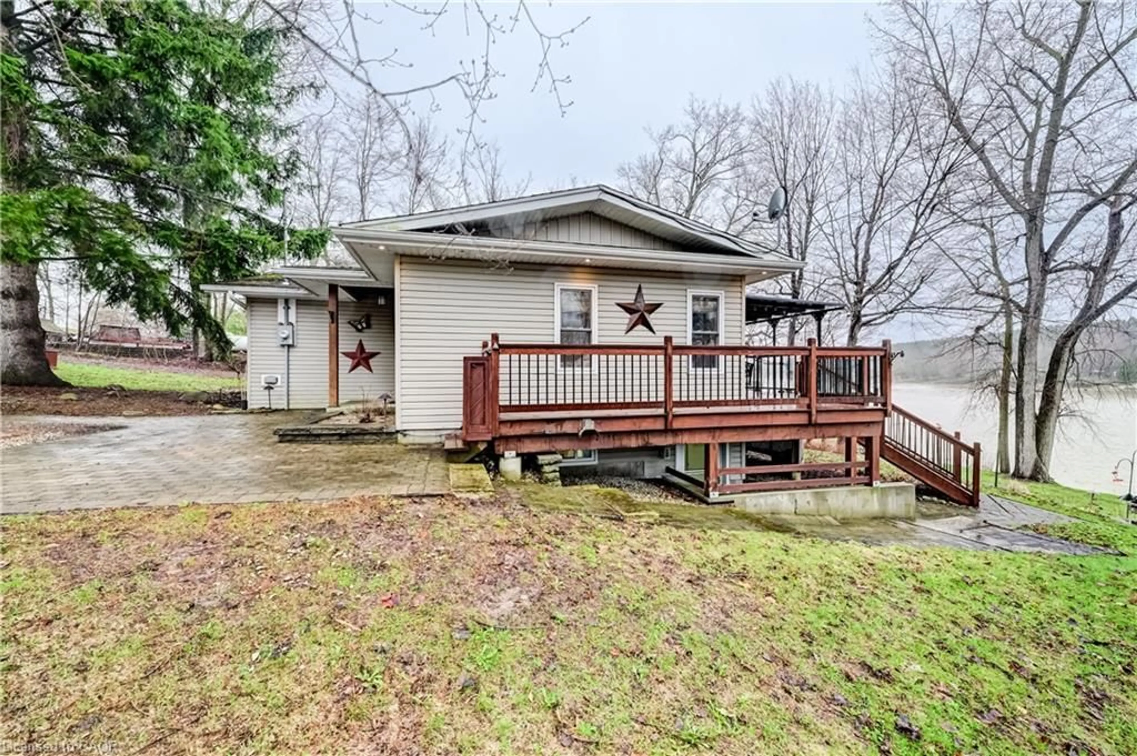 Unknown for 236 Road 2, Conestogo Lake Ontario N0G 2K0