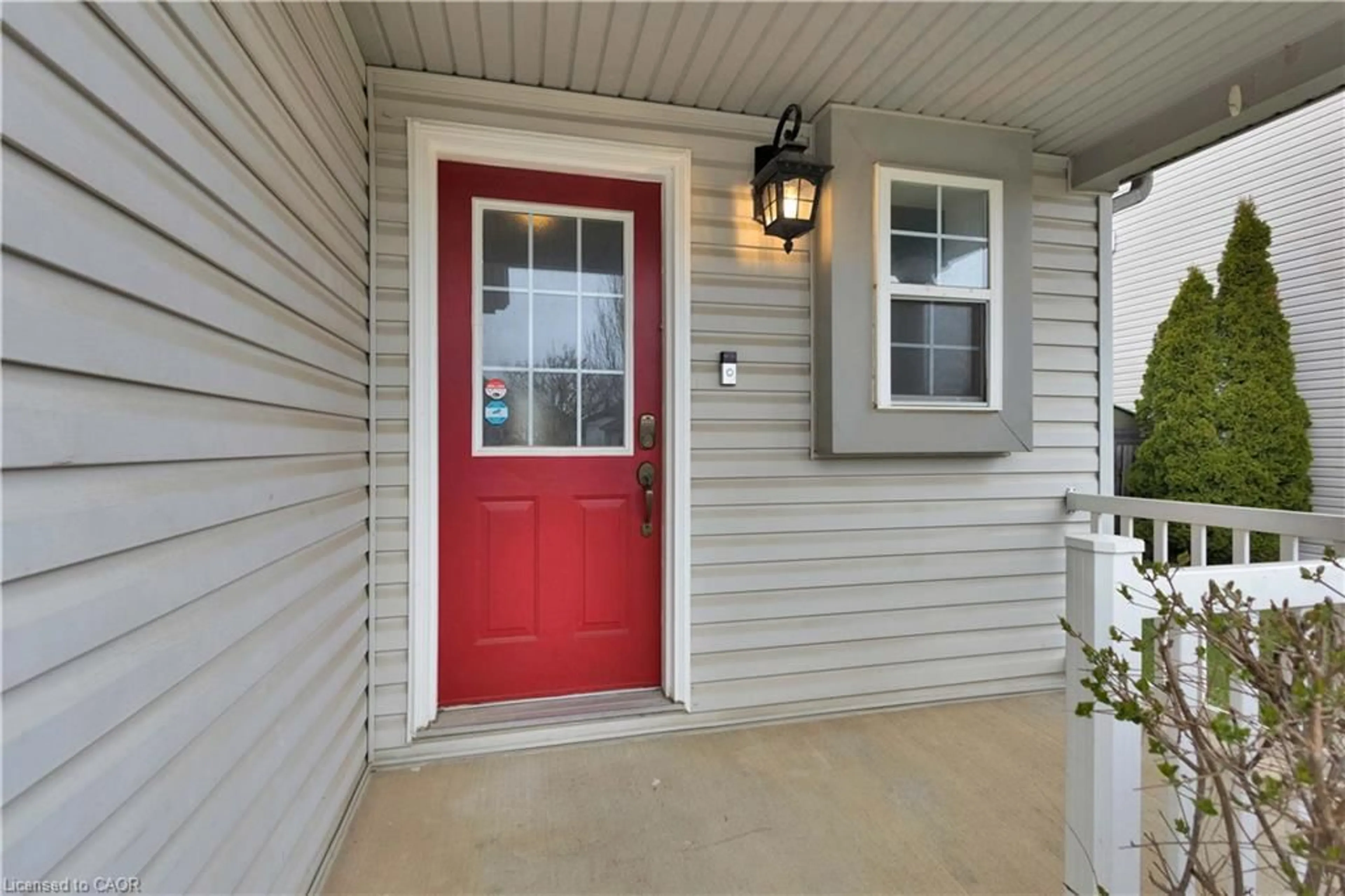 Indoor entryway for 36 Cashel Cres, Brantford Ontario N3T 6L1