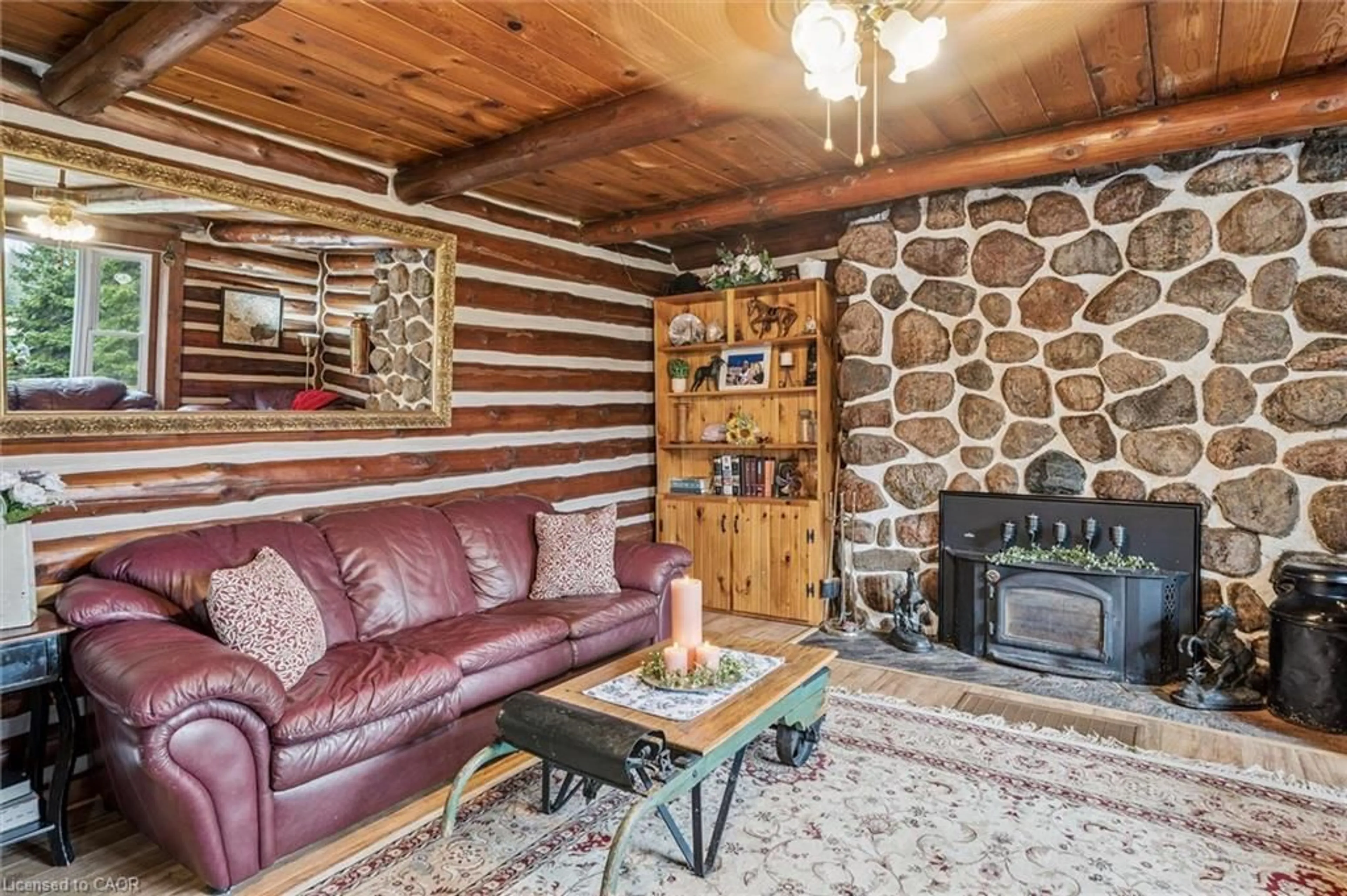 Living room with furniture, unknown for 411A Peggs Mountain Rd, Burk's Falls Ontario P0A 1C0