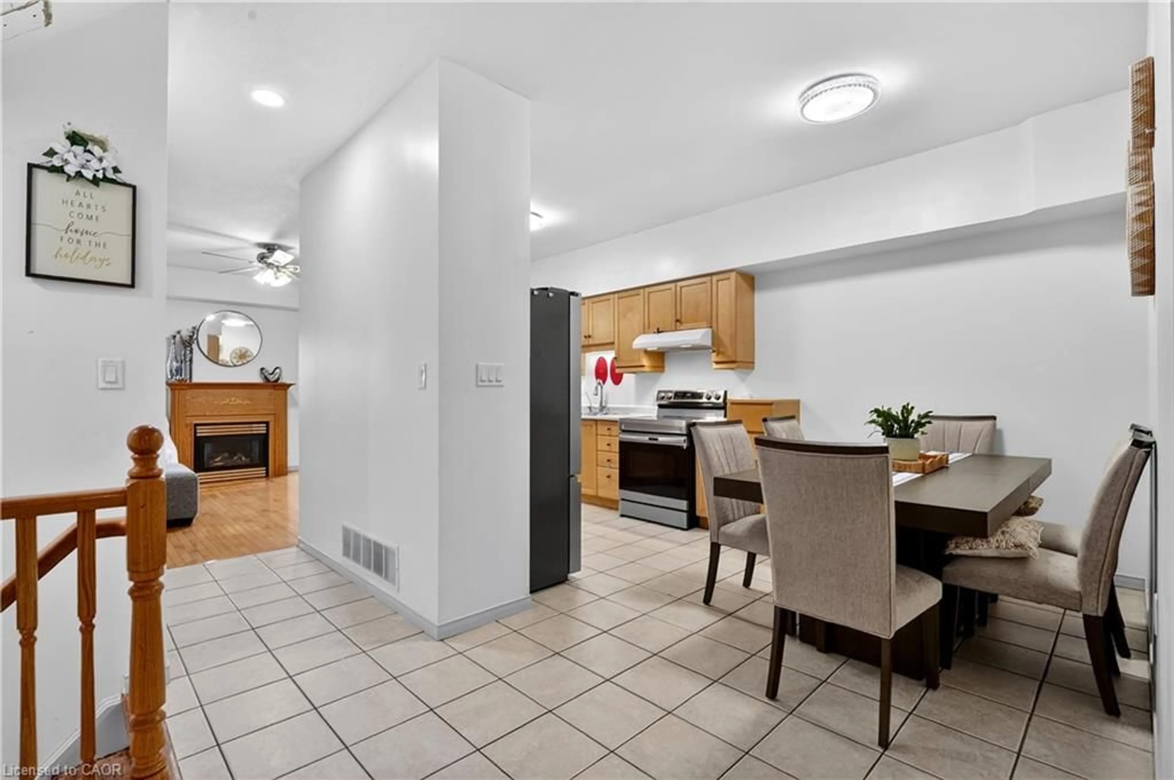 Standard kitchen, ceramic/tile floor for 380 Highland Rd, Stoney Creek Ontario L8J 3W3