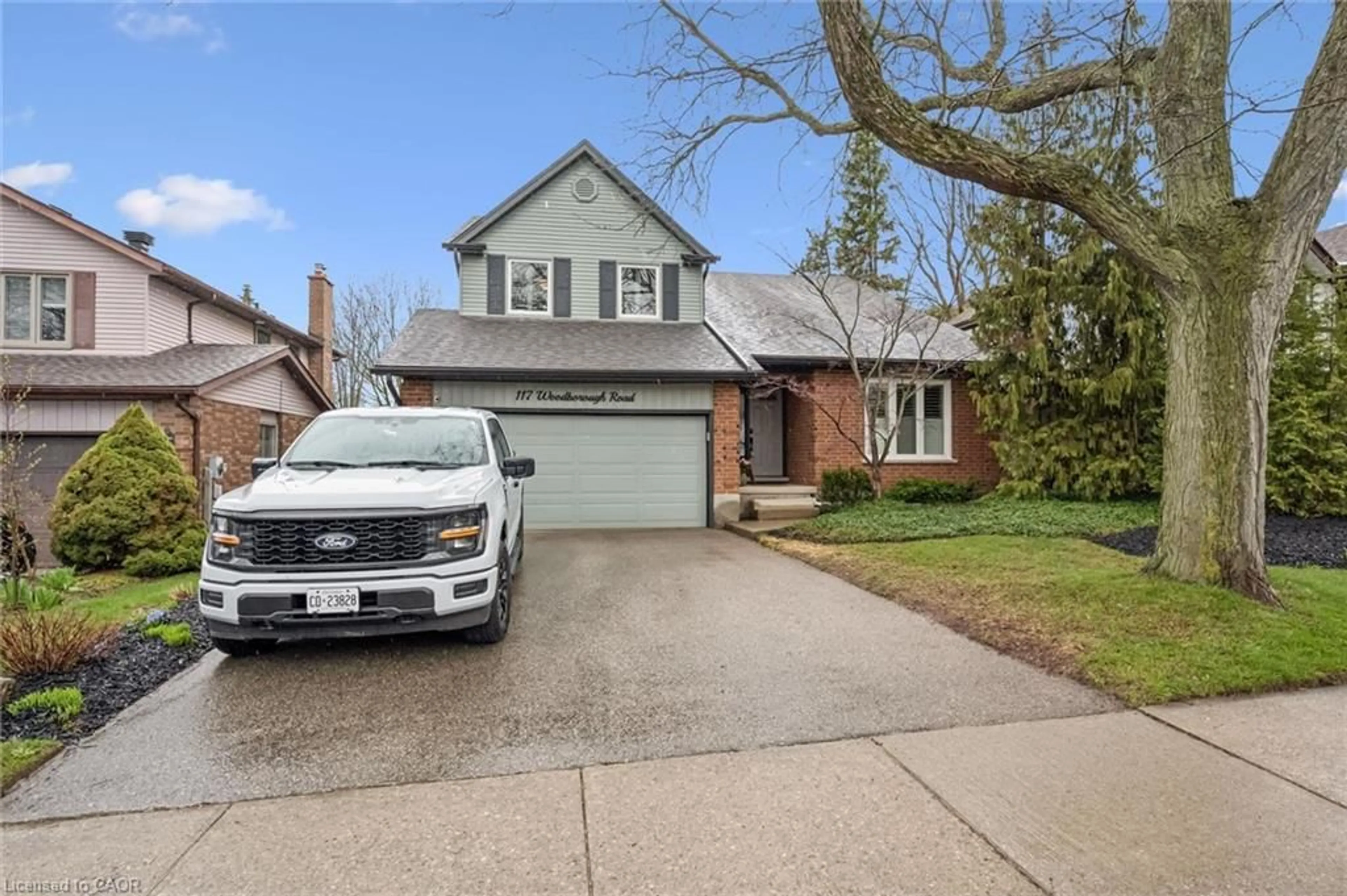Home with brick exterior material, street for 117 Woodborough Rd, Guelph Ontario N1G 3L7