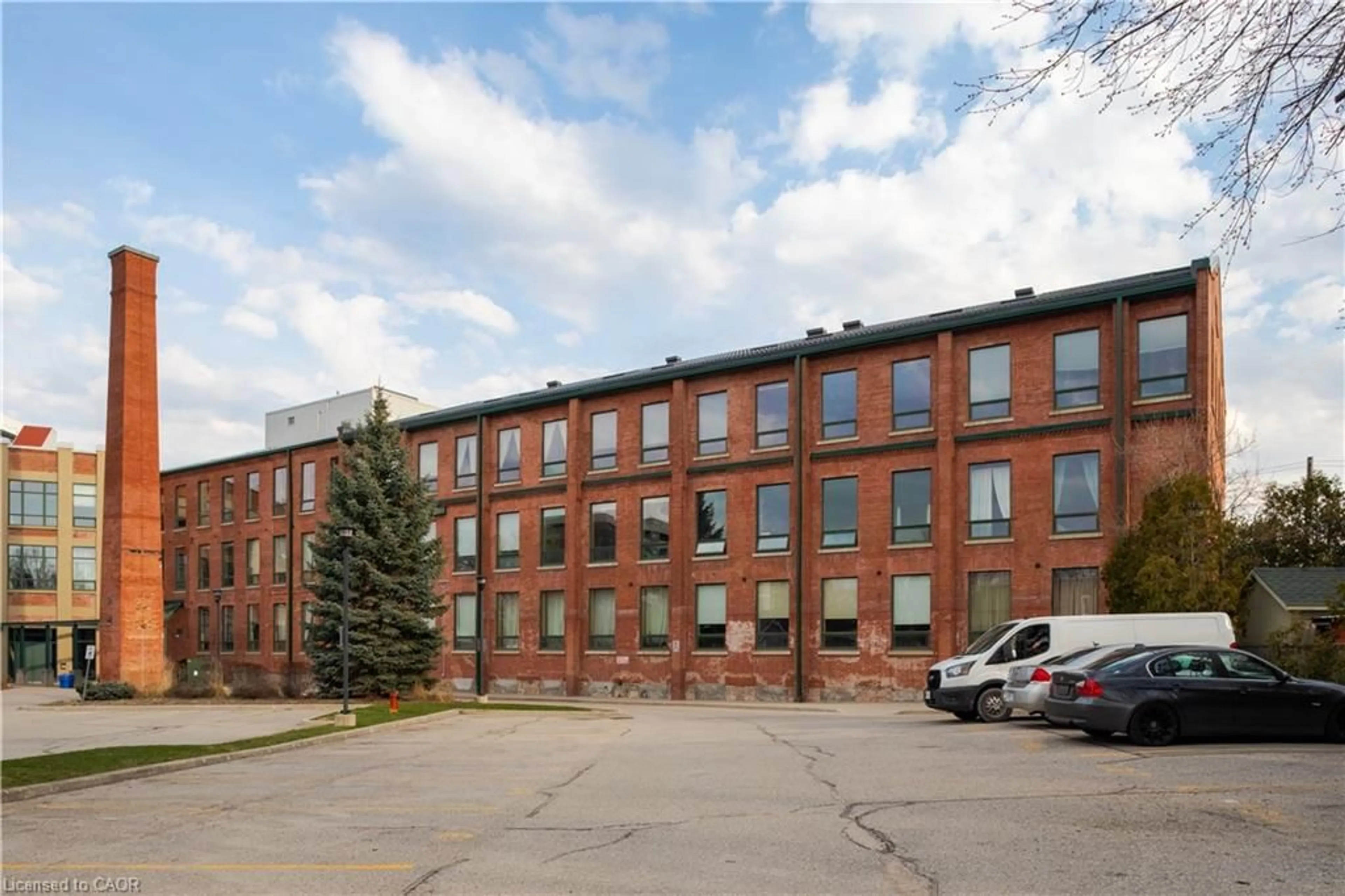 Unknown for 26 Ontario St #221, Guelph Ontario N1E 7K1