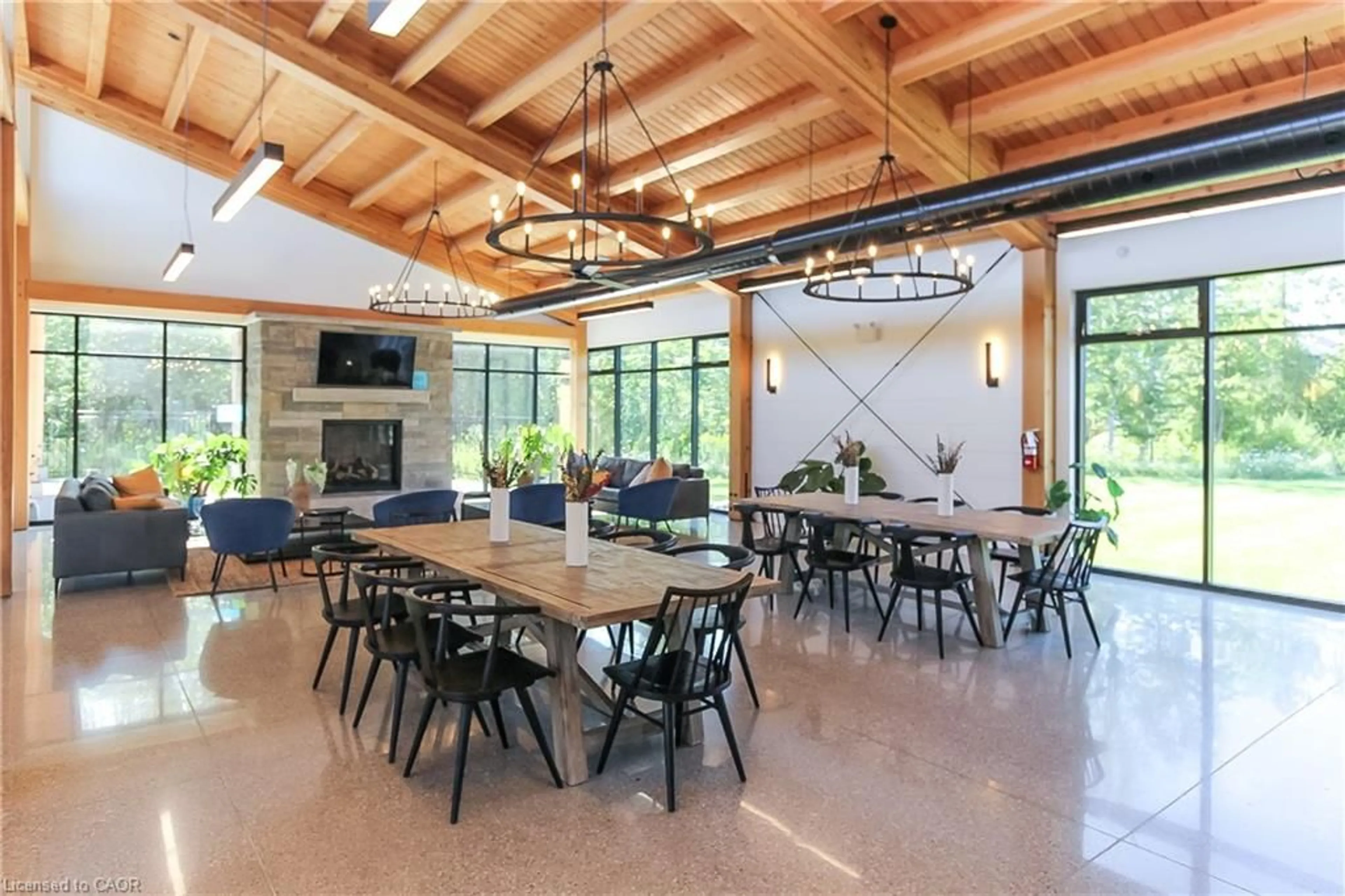 Unknown for 142 Sycamore St, The Blue Mountains Ontario L9Y 4E2