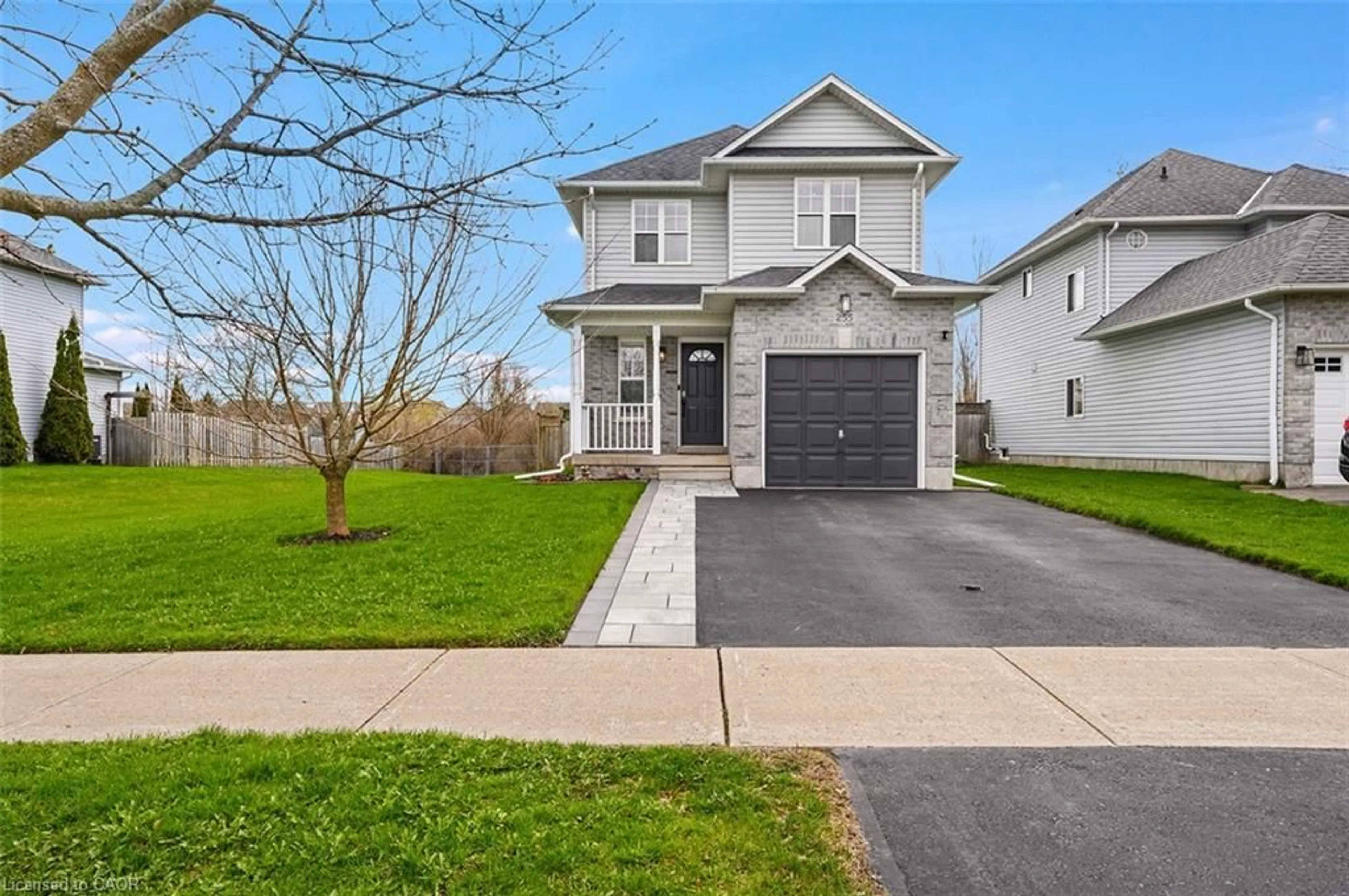 Unknown for 255 Hilltop Dr, Ayr Ontario N0B 1E0