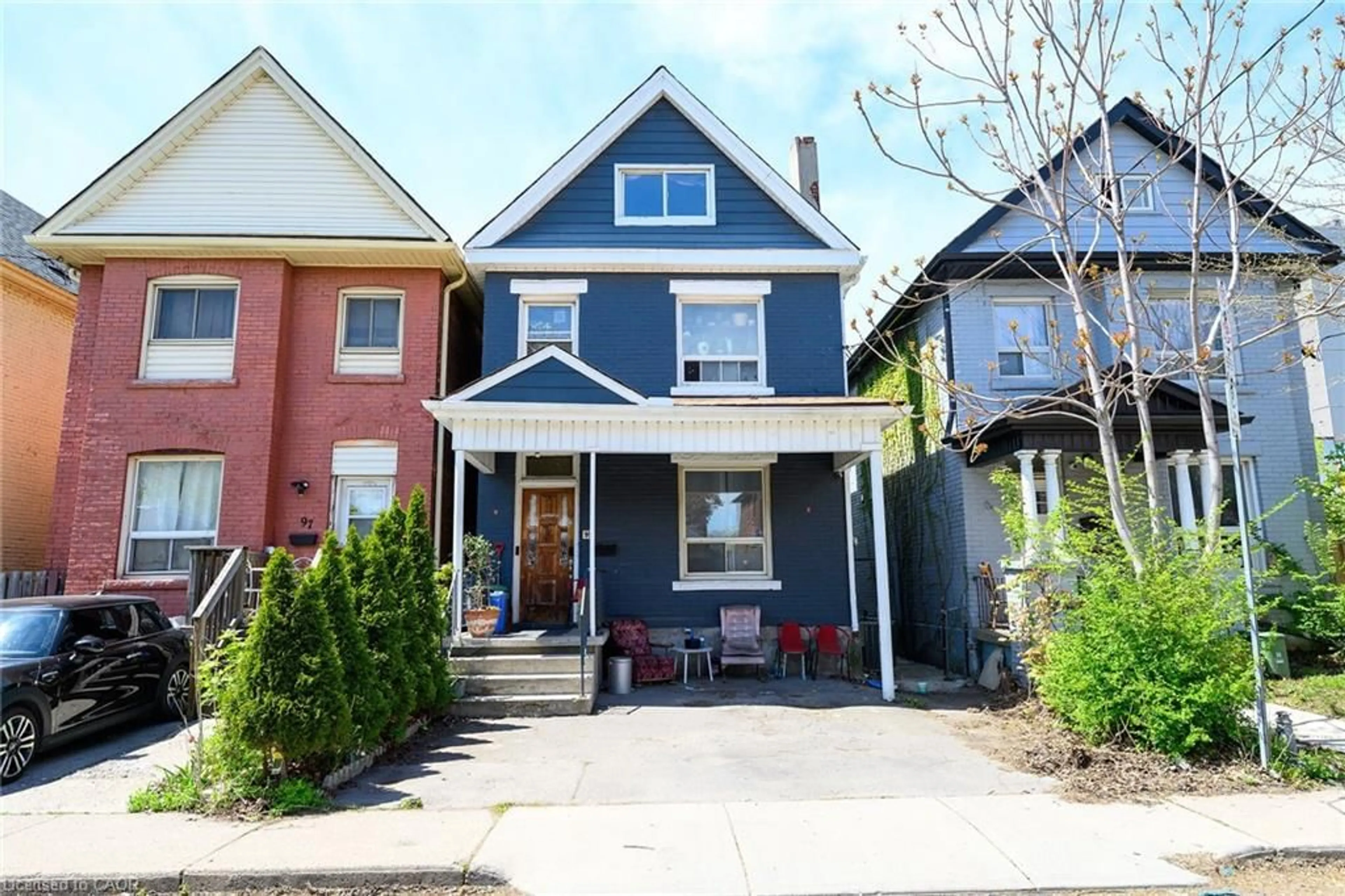 Unknown for 99 Leeming St, Hamilton Ontario L8L 5T5