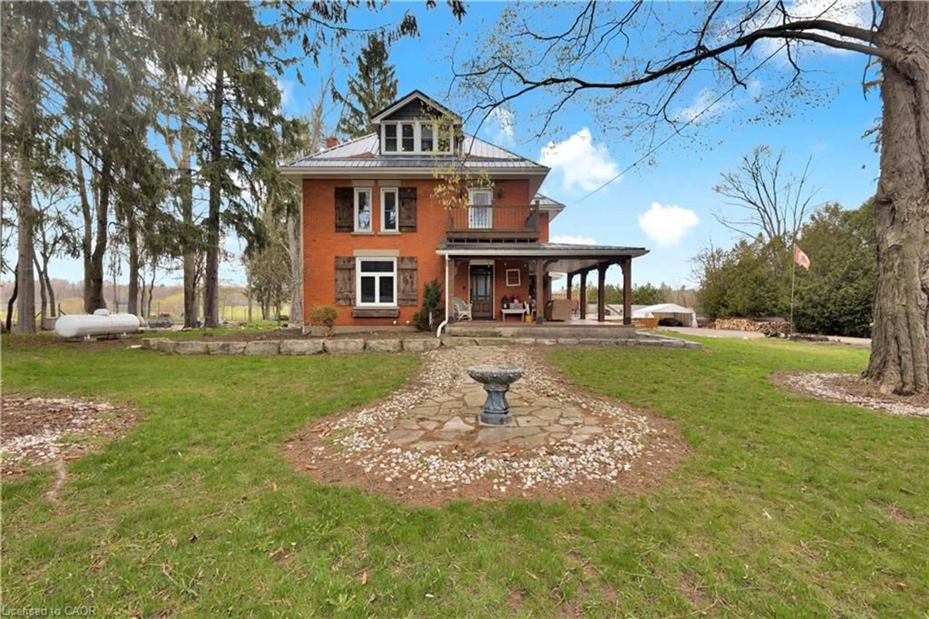 Home with brick exterior material, building for 721 Charlotteville Rd 8, Simcoe Ontario N3Y 4K5