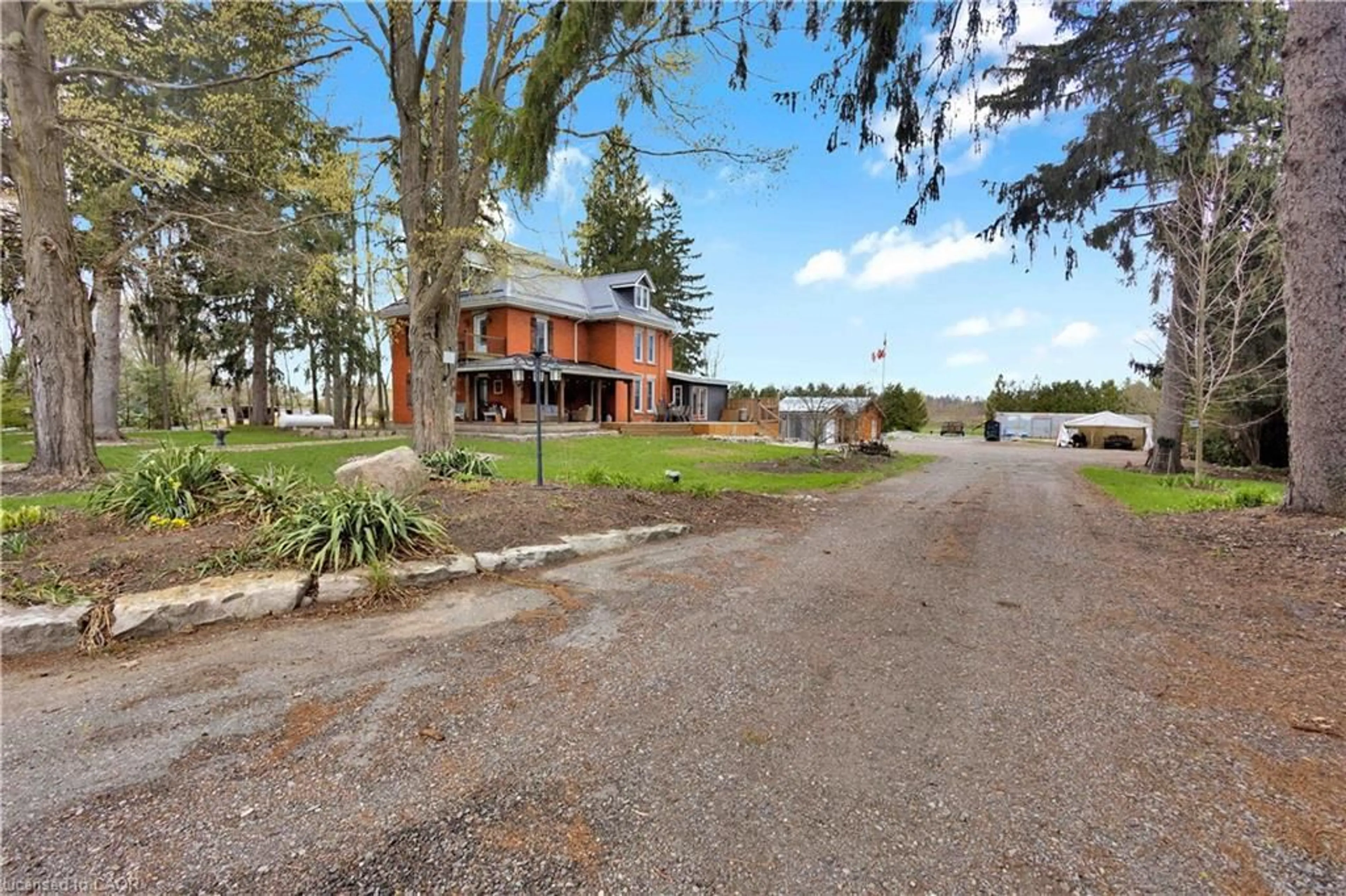 A pic from outside/outdoor area/front of a property/back of a property/a pic from drone, unknown for 721 Charlotteville Rd 8, Simcoe Ontario N3Y 4K5