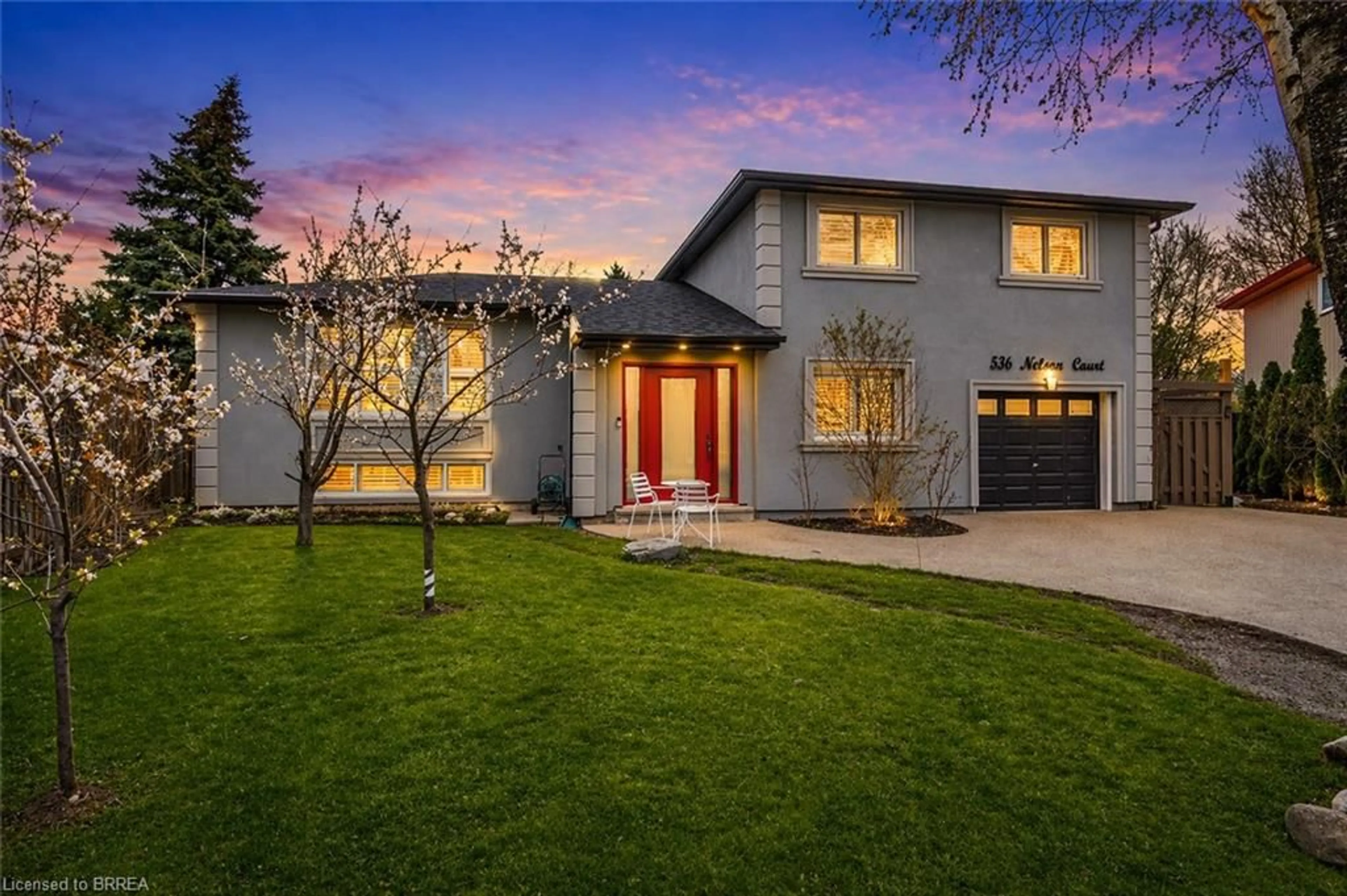 Home with brick exterior material, street for 536 Nelson Crt, Milton Ontario L9T 3A6