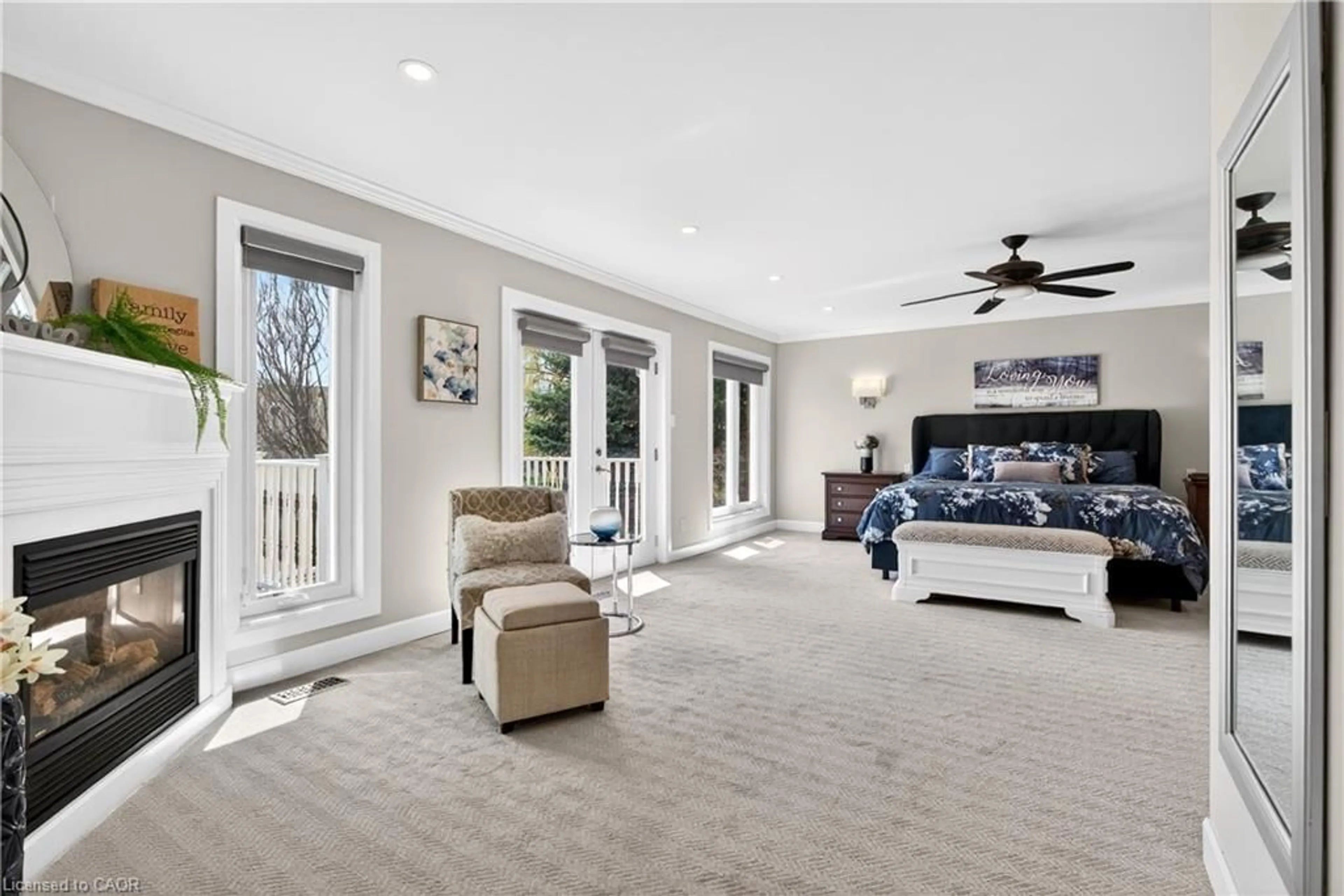 Living room with furniture, unknown for 42 Farewell Cres, Smithville Ontario L0R 2A0